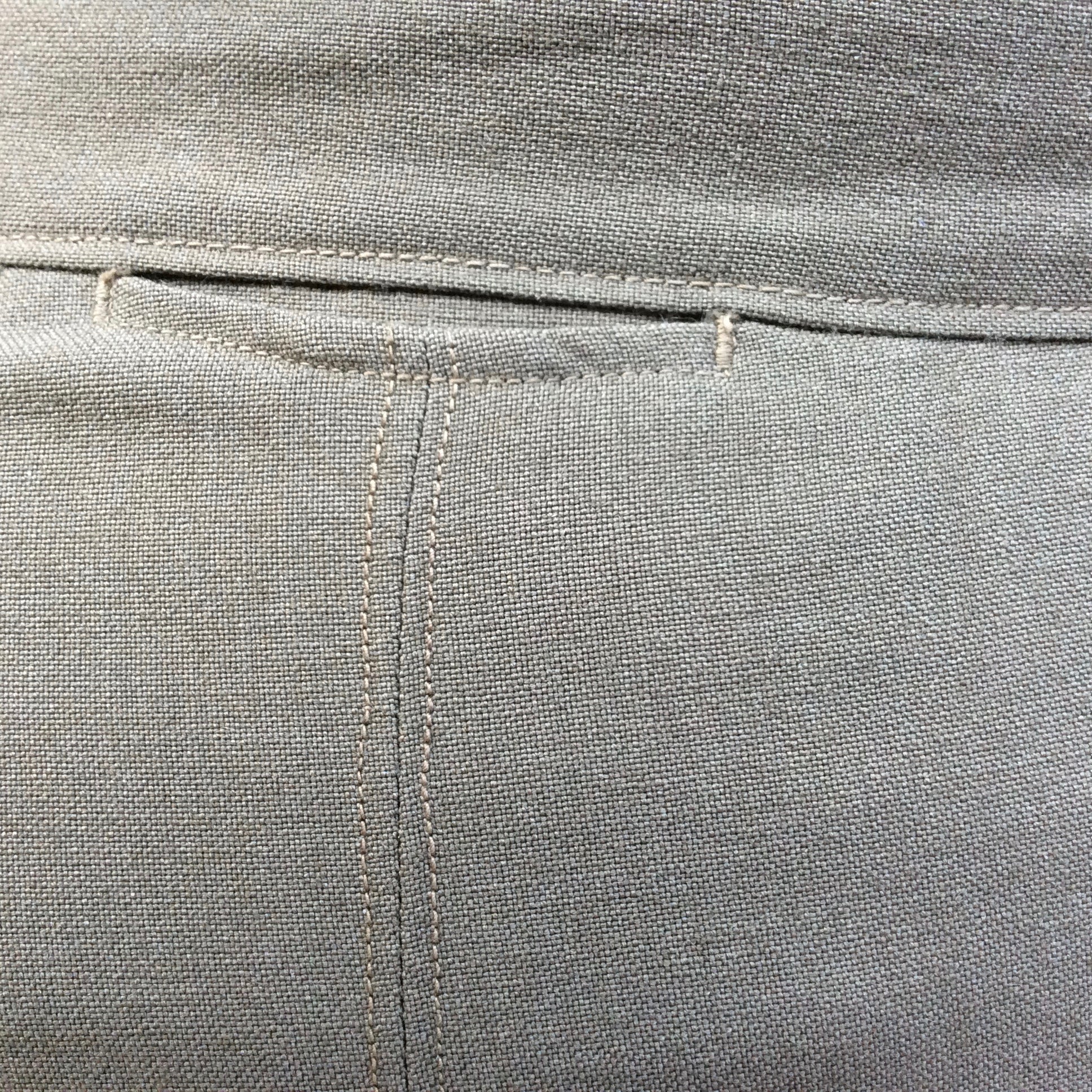 Boheme Vintage 1940s–1950s wool A-line skirt size small with high waist, metal side zipper, and acetate lining.