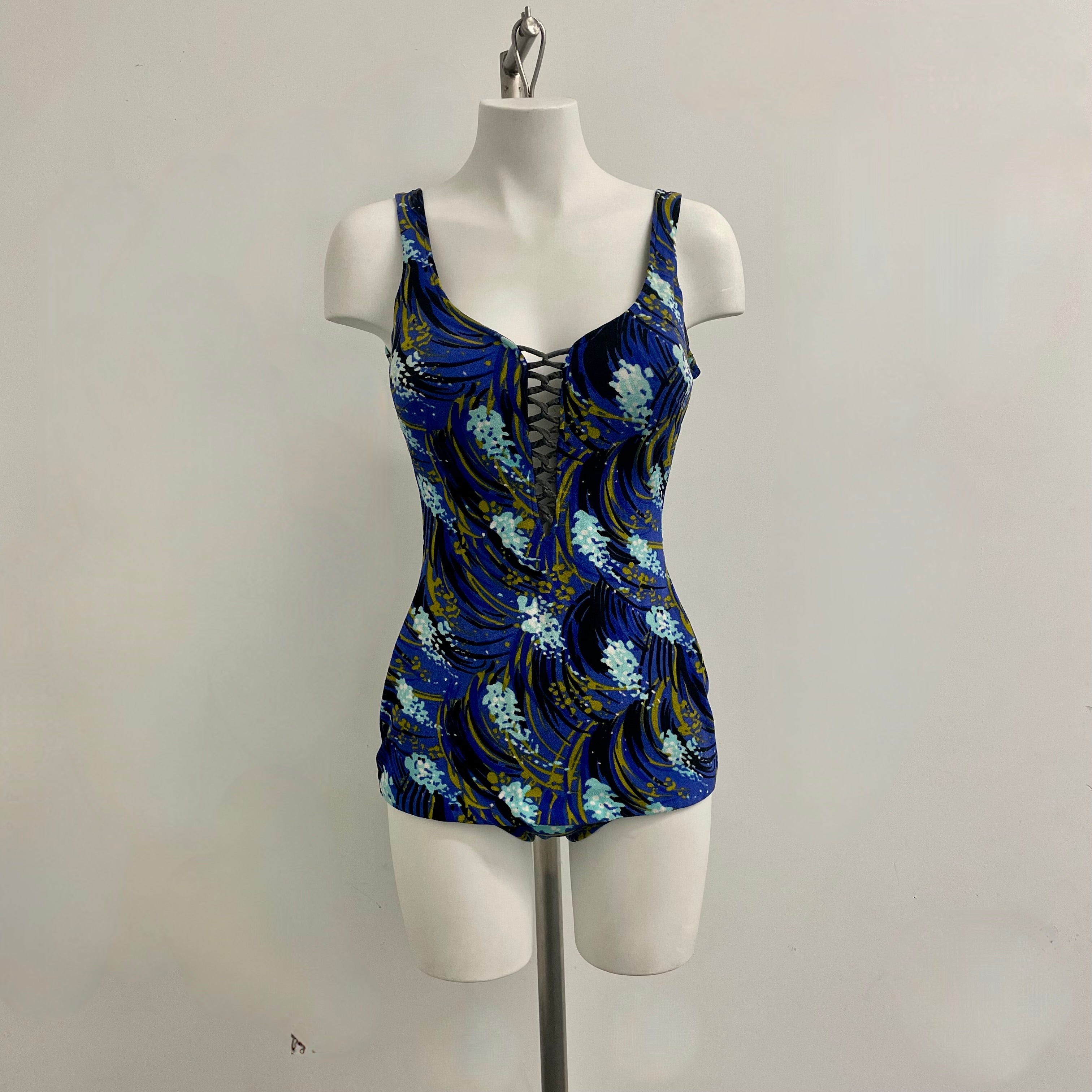 Boheme Vintage – Vintage 1950s–1960s Cole of California One-Piece Swimsuit with Skirted Front Panel and Plunging Neckline