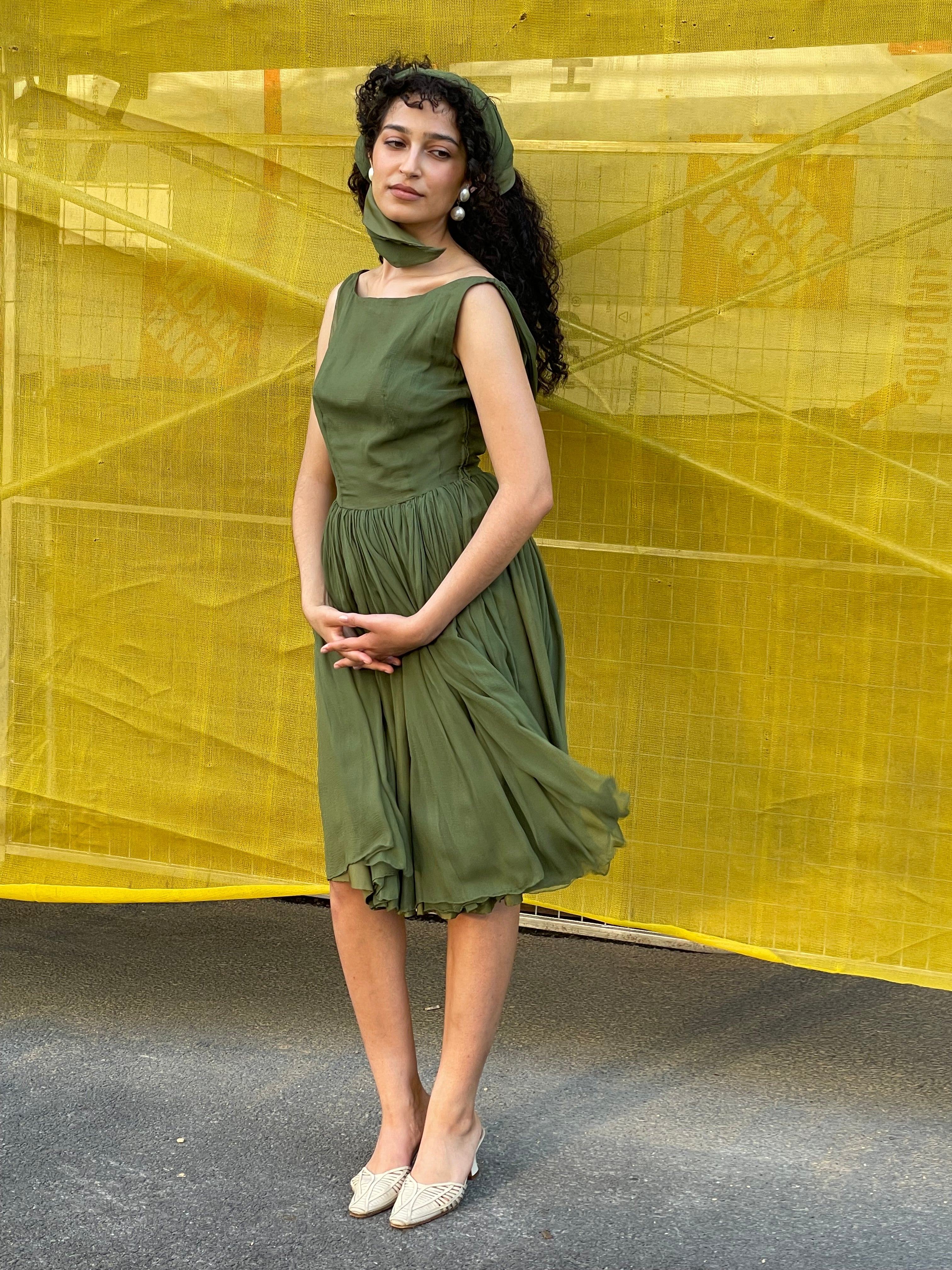 Boheme Vintage – Vintage Handmade Green Silk Chiffon Cocktail Dress with Draped V-Back and Pointed Fabric Belt