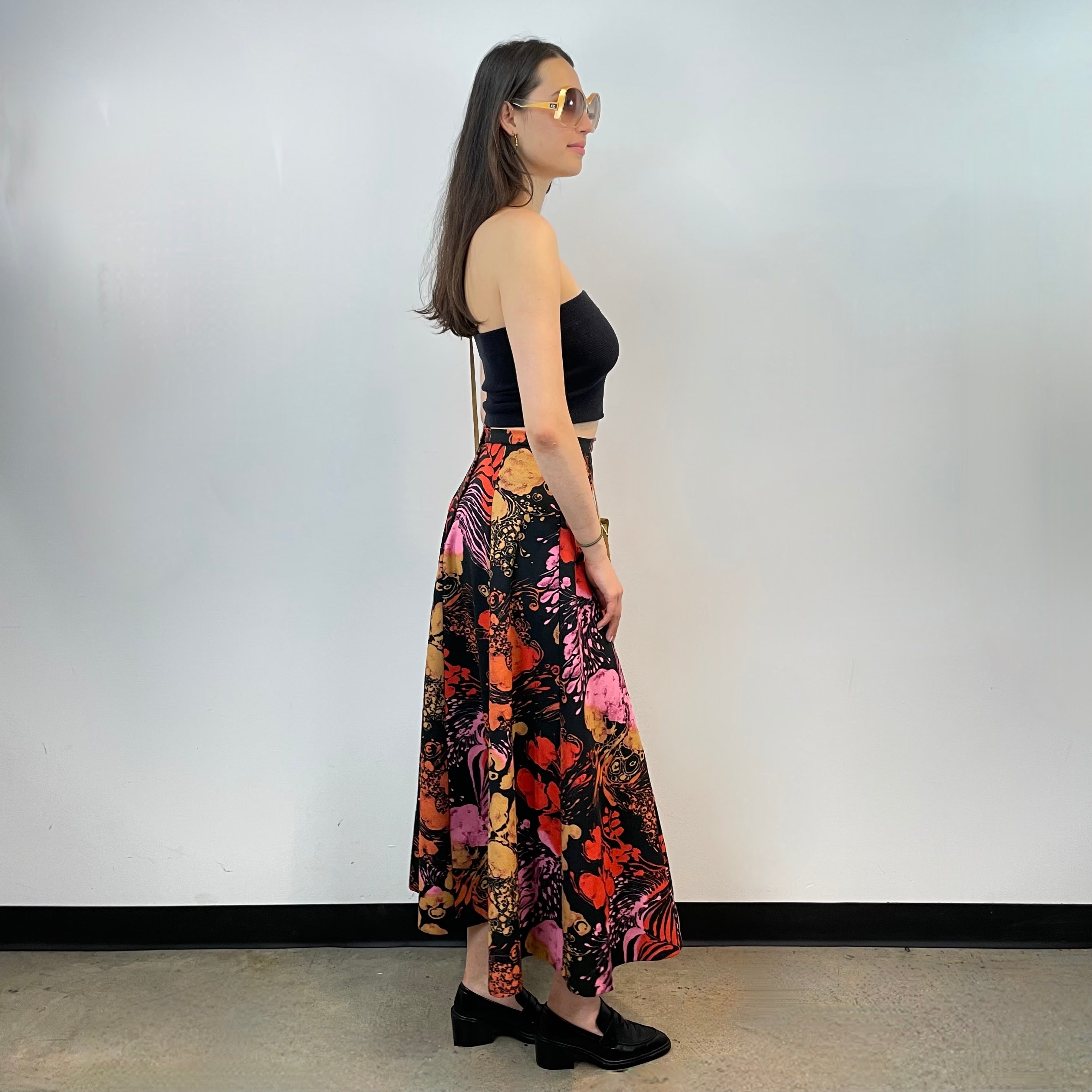 Boheme Vintage – Vintage 1970s Handmade Floral A-Line Skirt with Eight-Panel Construction