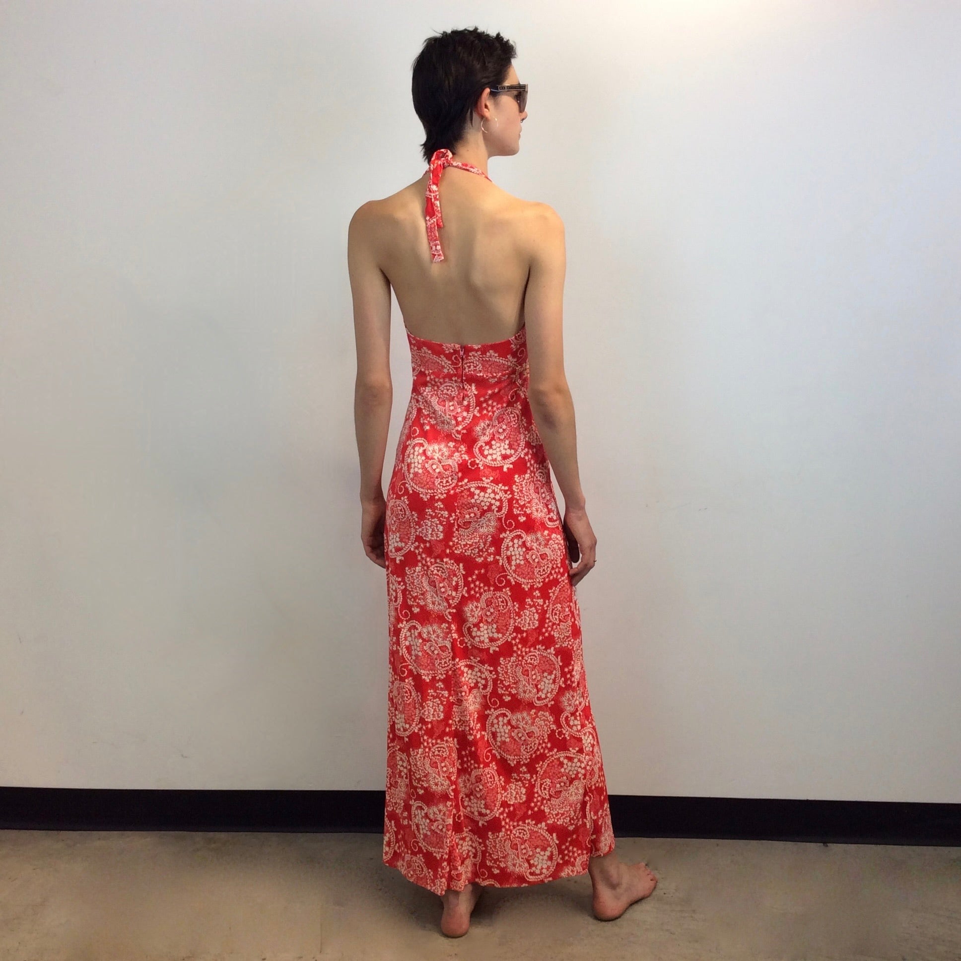 Back view of 1970s Tie Back Halter Top Maxi Dress
Size Small
Sold at bohemevintage.com, Montréal