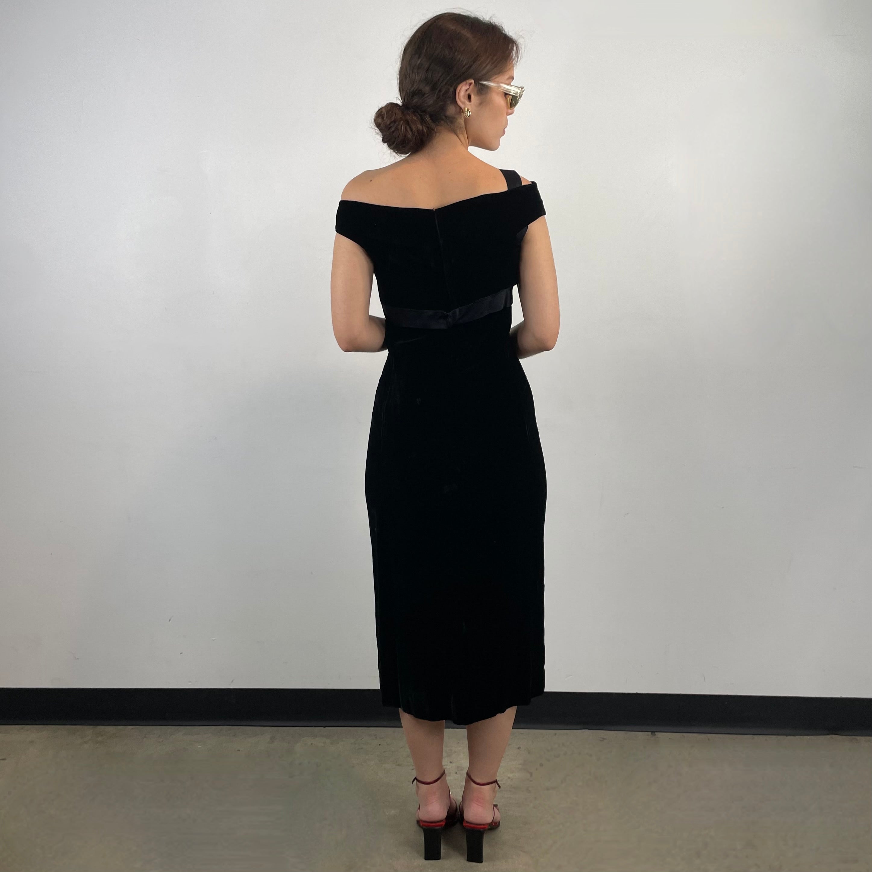 Vintage 1960s Off the Shoulder Black Velvet Midi Dress Small, with bow accent