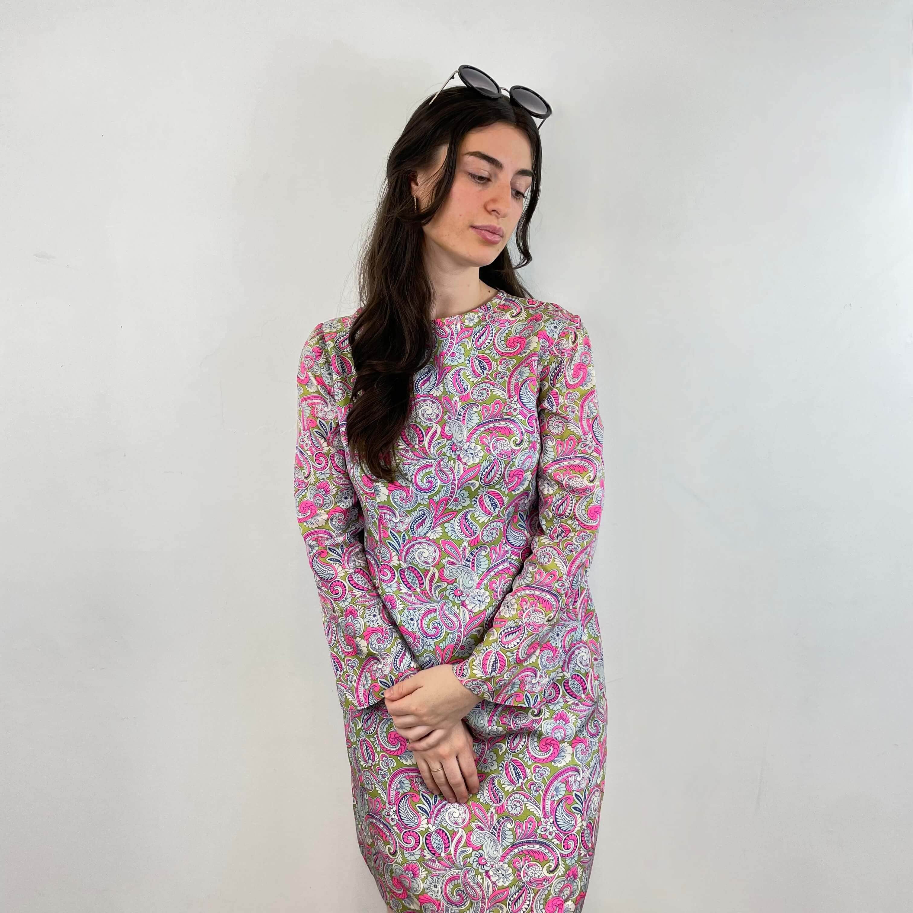 Front view of 1960s Paisley Mini Shift Dress size Medium sold at bohemevintage.com Montreal