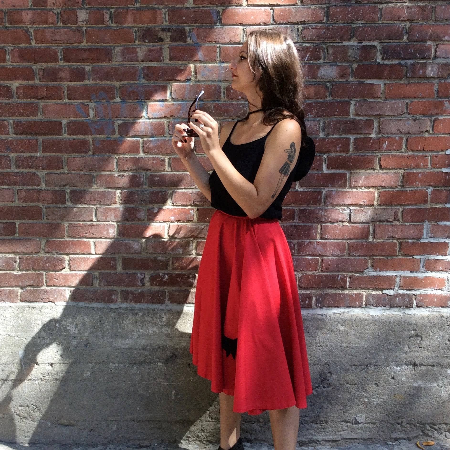 1950s Red Circular Cotton Skirt with Novelty Scottie Dog Applique sold by bohemevintage.com Montreal