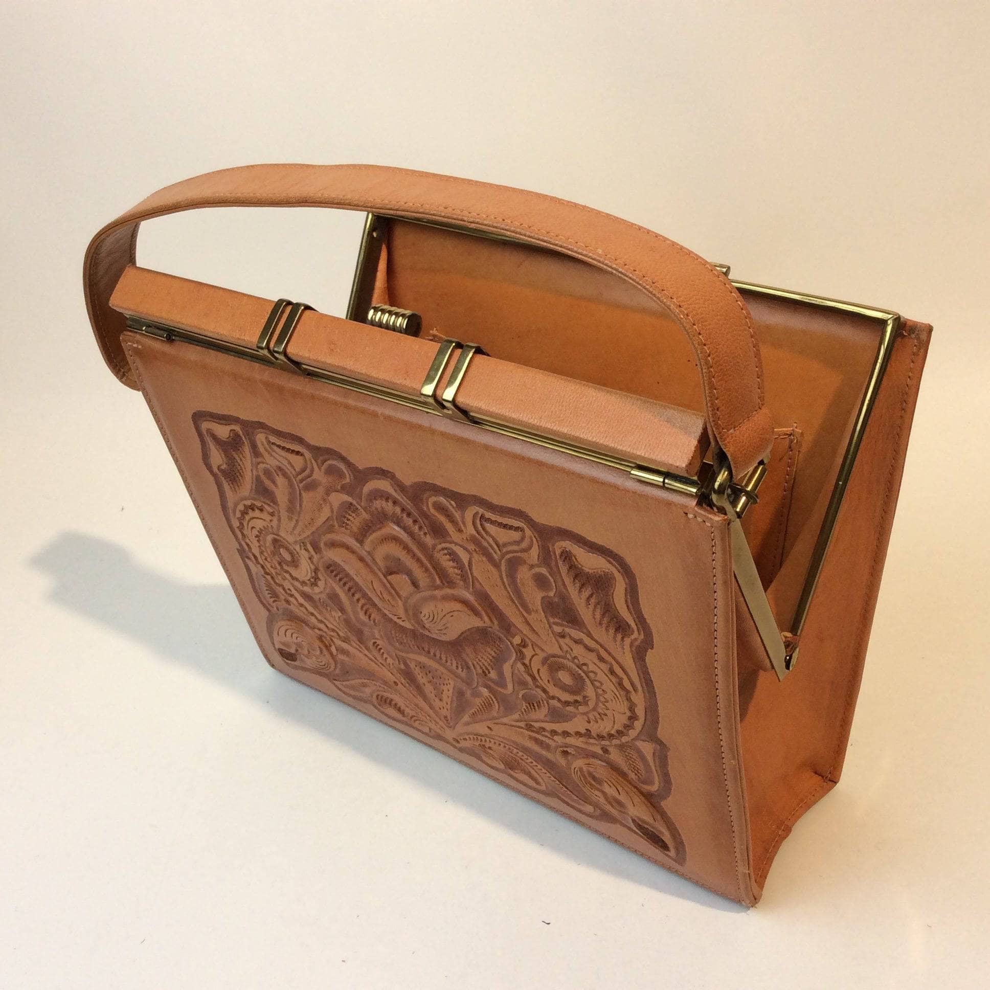 Open view of Products 1950s Vintage Floral and Aztec Calendar Tooled Tan Leather Purse