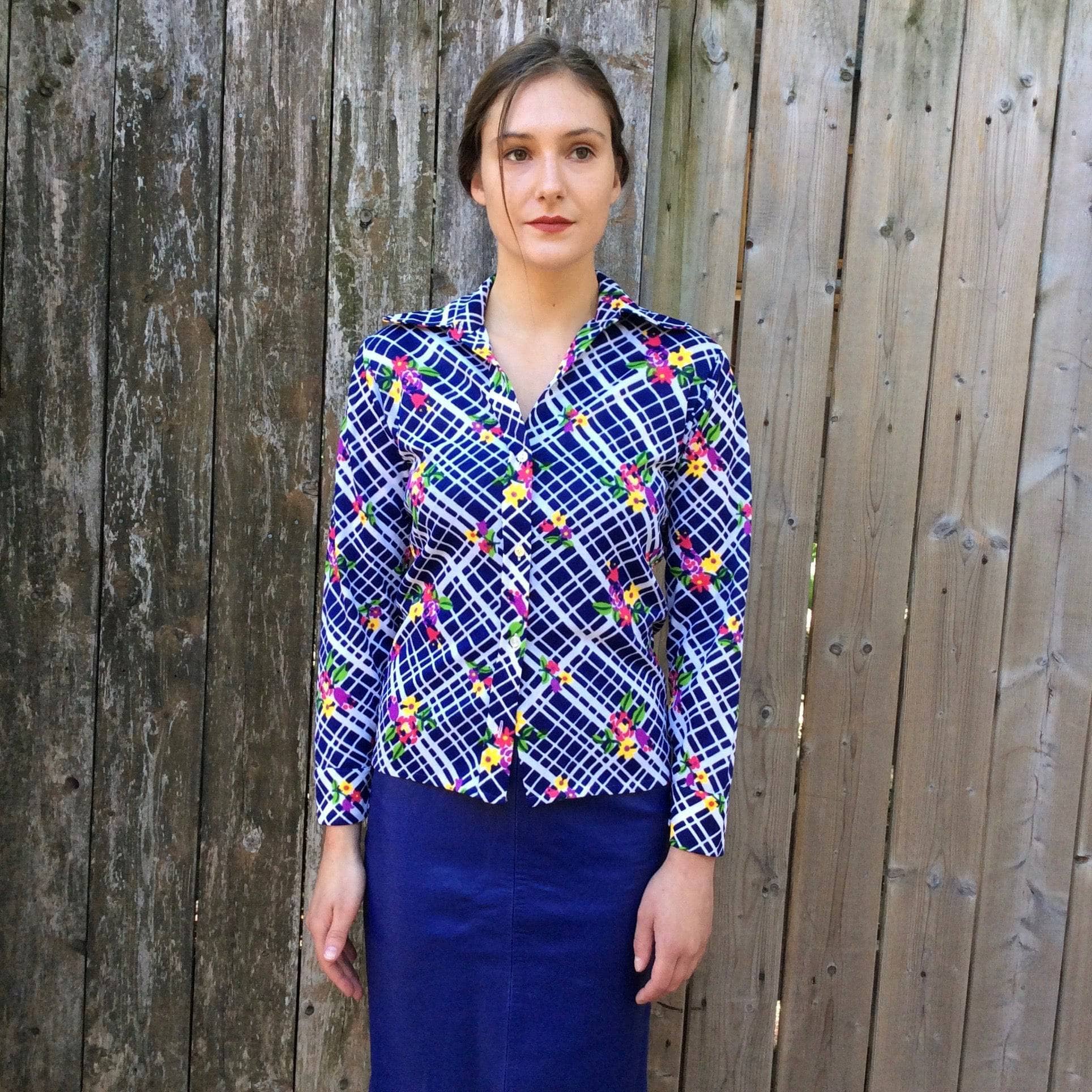 1960s-1970s Bold Print Blouse, sold by bohemevintage.com Montréal