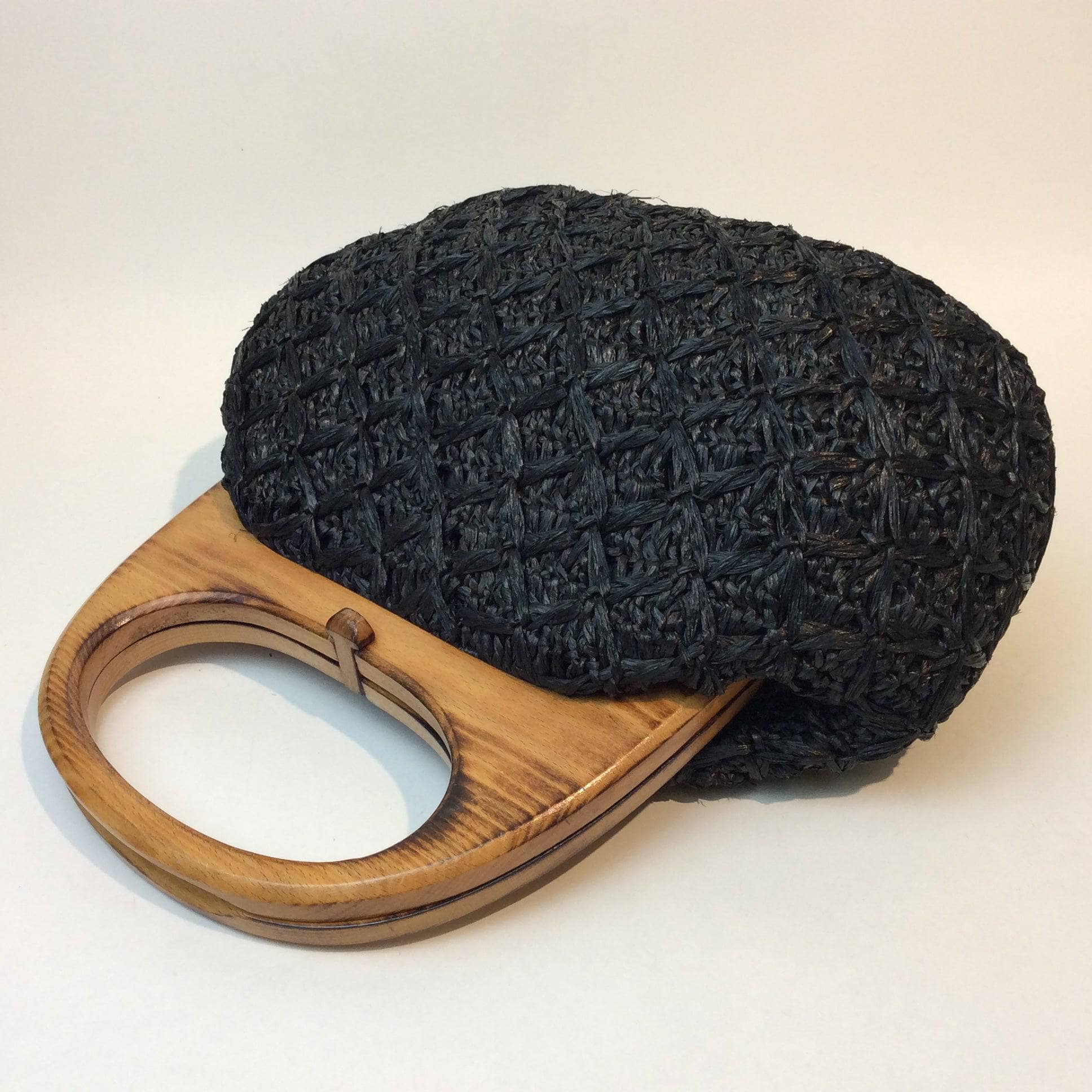 1960s Black Raffia Crocheted Handbag. sold by bohemevintage.com Montréal