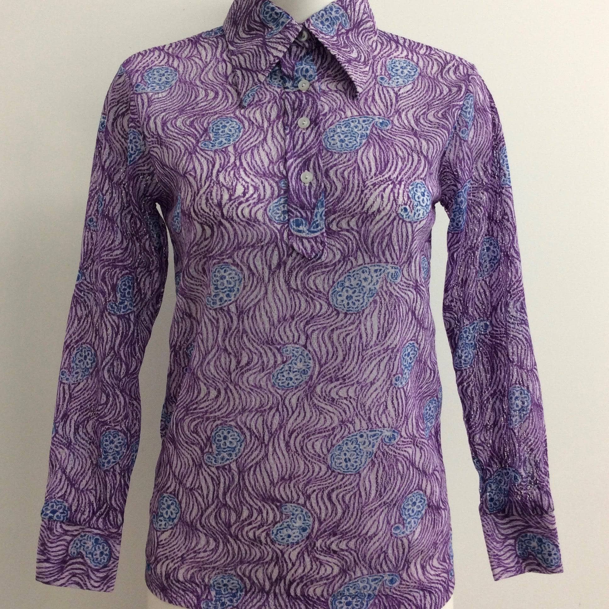 1970s Dead stock Popover Paisley Pattern Blouse size Small / Medium sold by bohemevintage.com Montréal