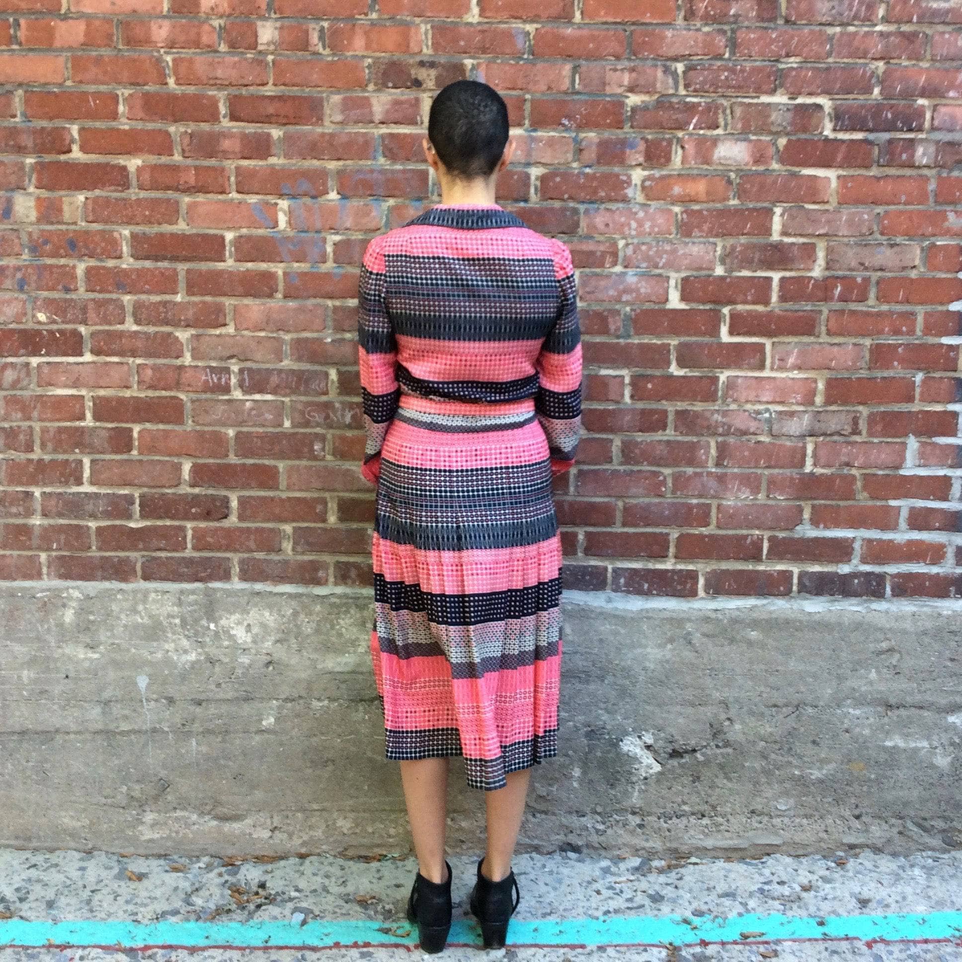 Back View of 1970s Handmade Long Sleeve Foulard Print Shirt Dress, sold by bohemevintage.com Montréal