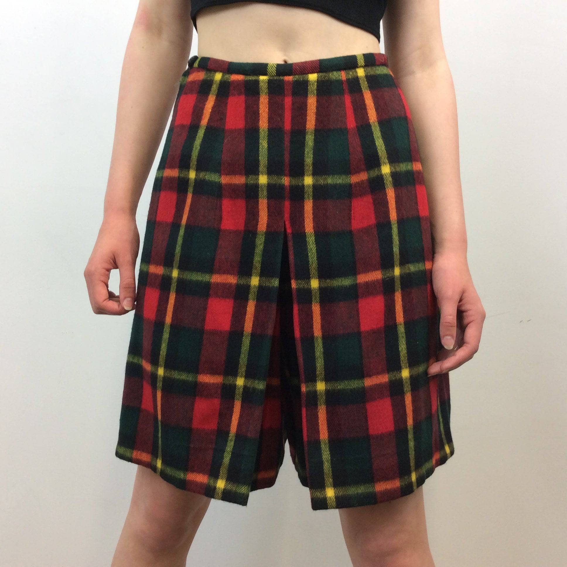 Handmade High-Waisted Knee-Length Wool Plaid Skort, Size Small