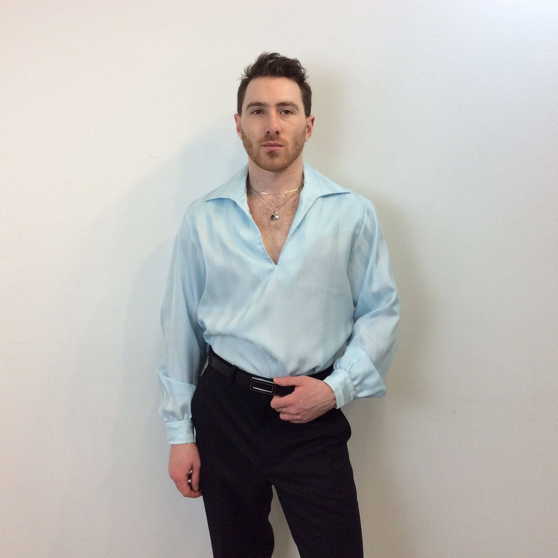 1970s Disco Men's Light Blue Popover Disco Shirt, sold by bohemevintage.com Montréal