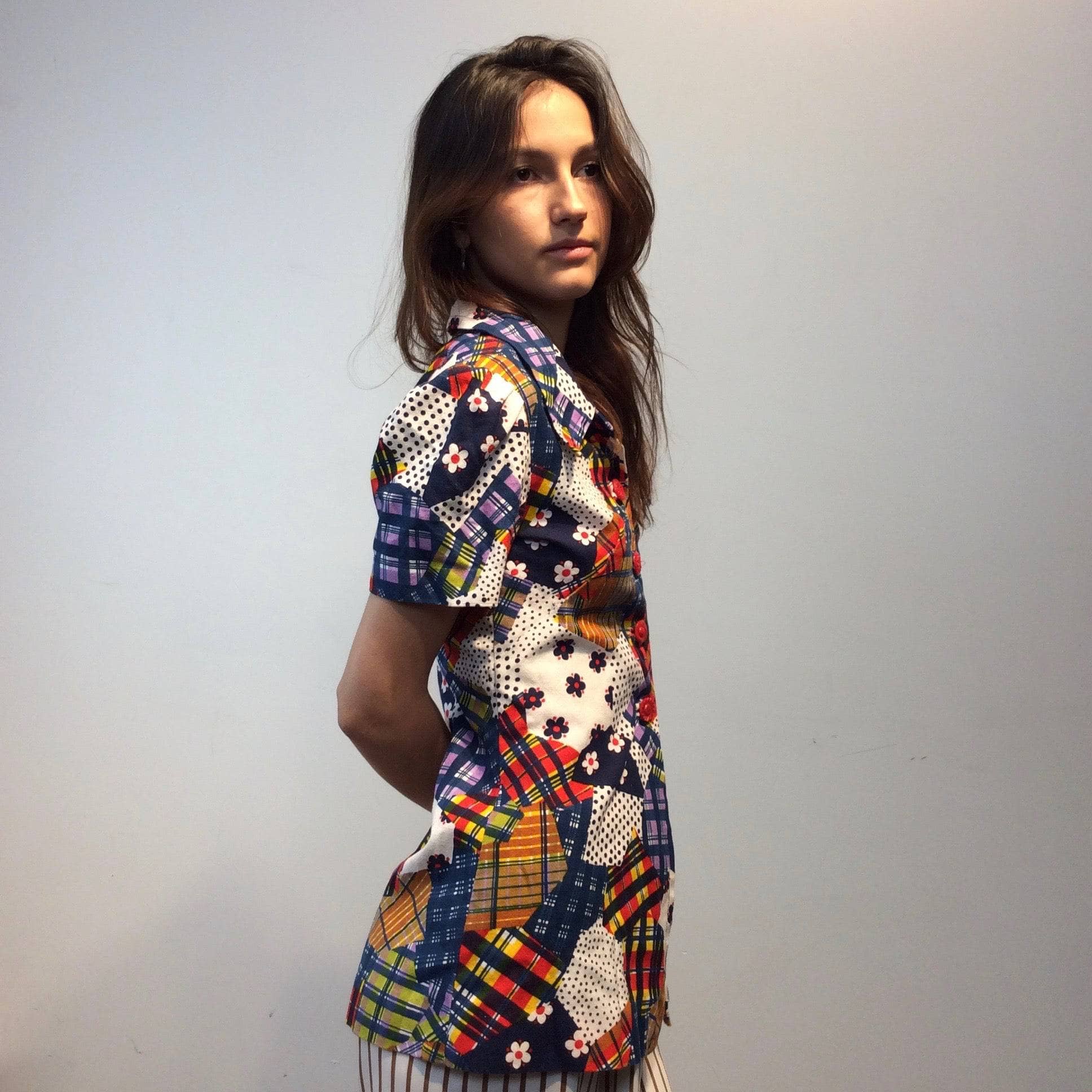 Side view of 1970s Handmade Patchwork Print Short Puff Sleeve Blouse Size Small, Sold by bohemevintage.com Montréal