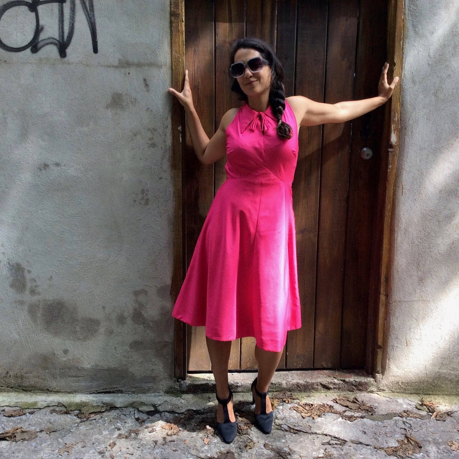 1970s Pink Silk Midi Cocktail Dress Size Small, sold by bohemevintage.com Montréal