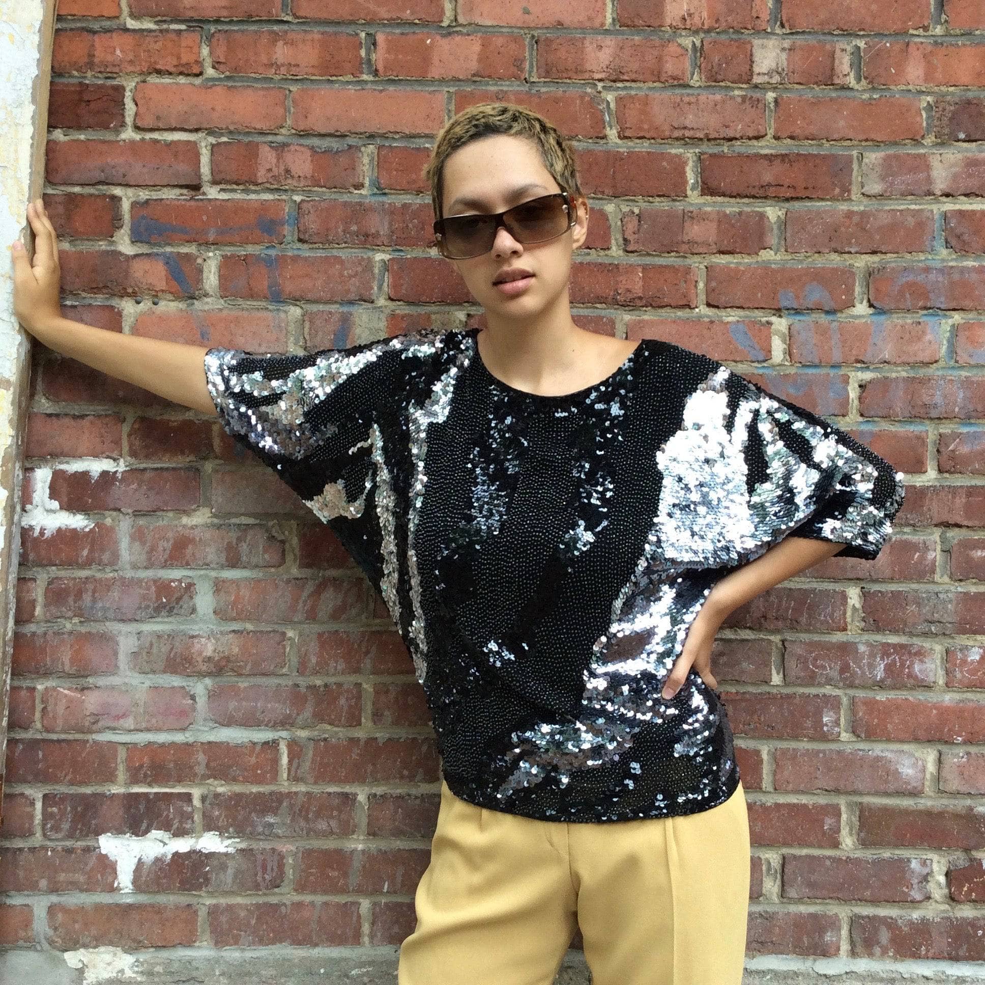 1980s 1990s Beverley Sequin and Beaded Black Silver Top Size Small, sold by bohemevintage.com Montréal