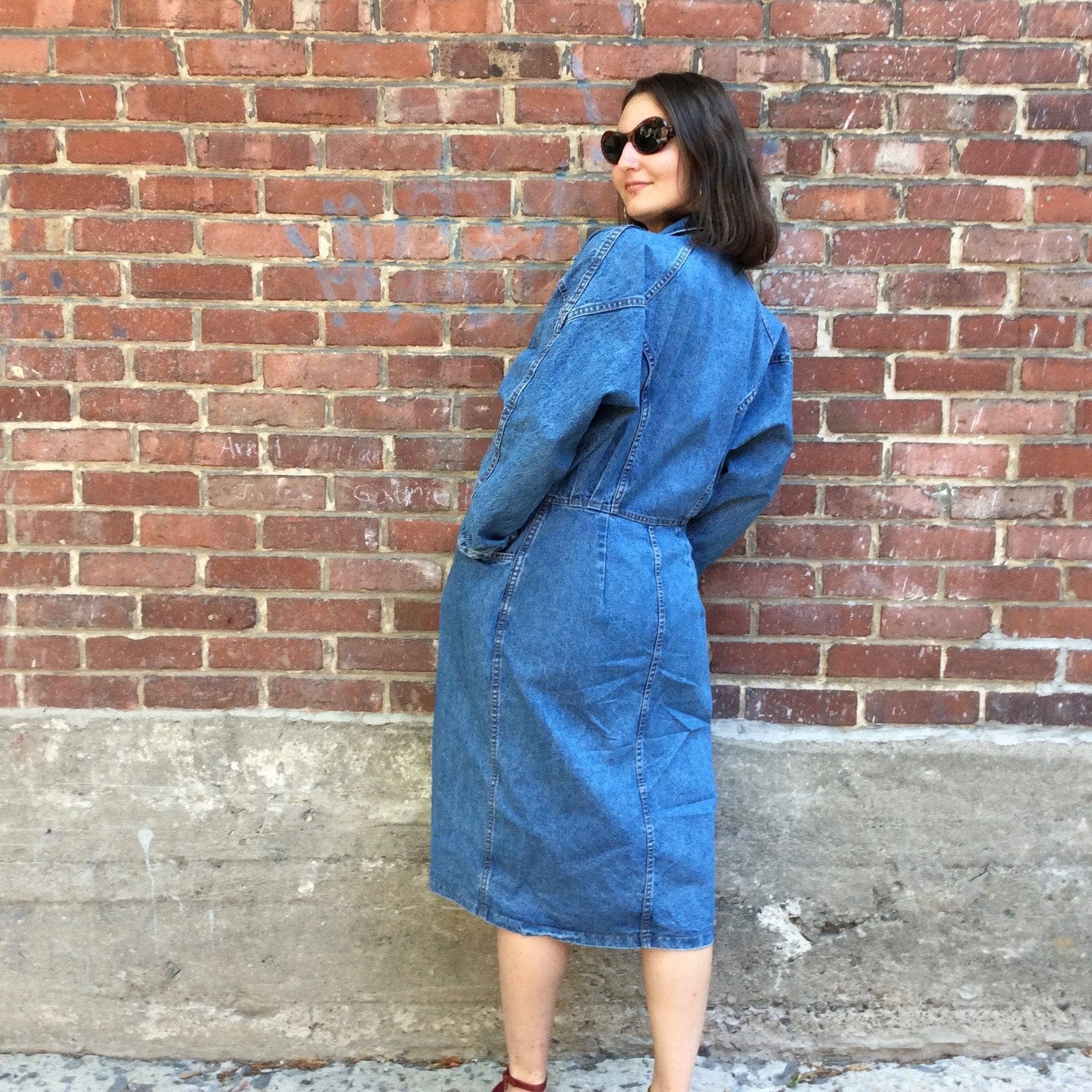 Back View of 1980s-90s Midi-length Denim Coat Dress Size Medium, sold by bohemevintage.com Montreal