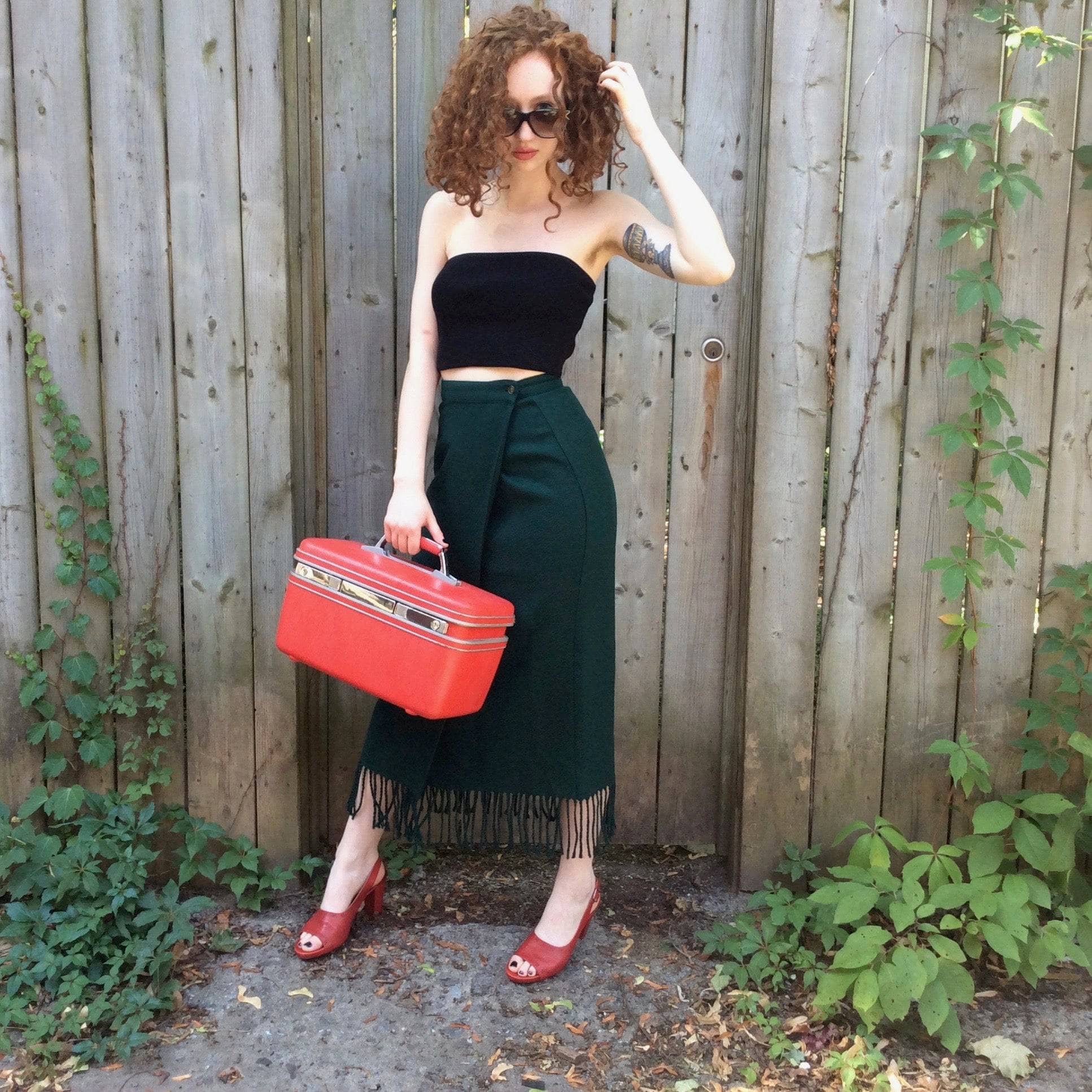 1980s "Benetton" High waist wrap fringe green Wool skirt, for sale at bohemevintage.com Montréal