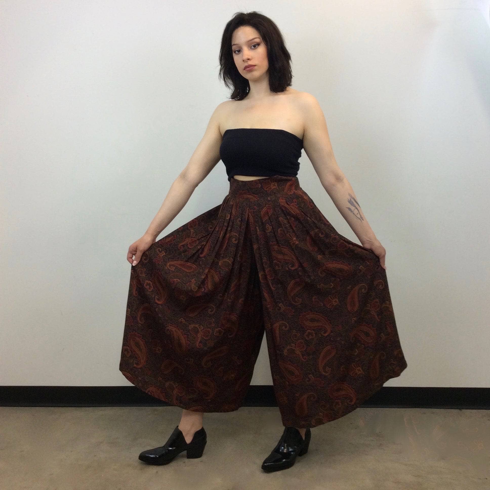 1980s | Designer Byblos High-Waisted Paisley Print Palazzo Pants sold by bohemevintage.com