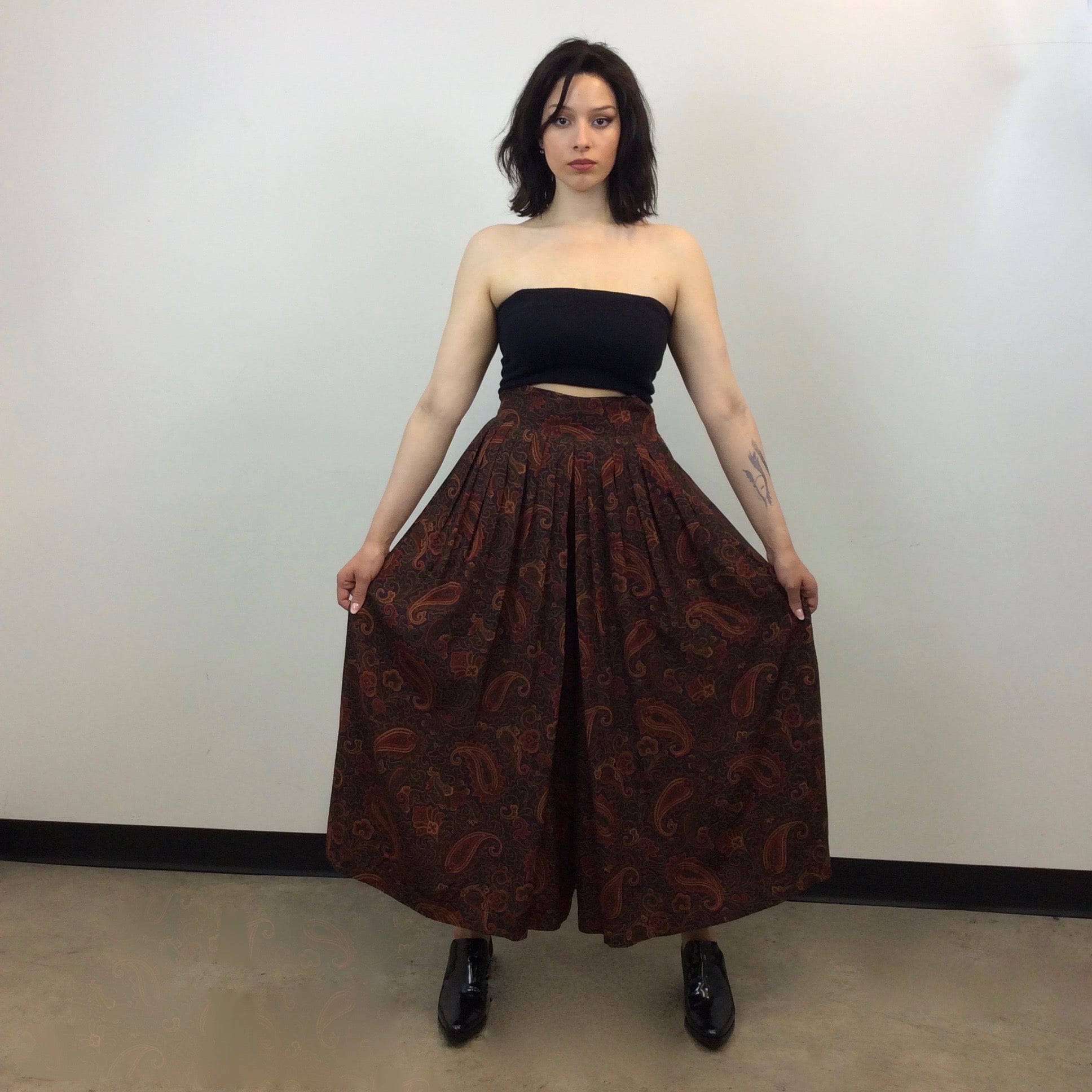 1980s | Designer Byblos High-Waisted Paisley Print Palazzo Pants sold by bohemevintage.com