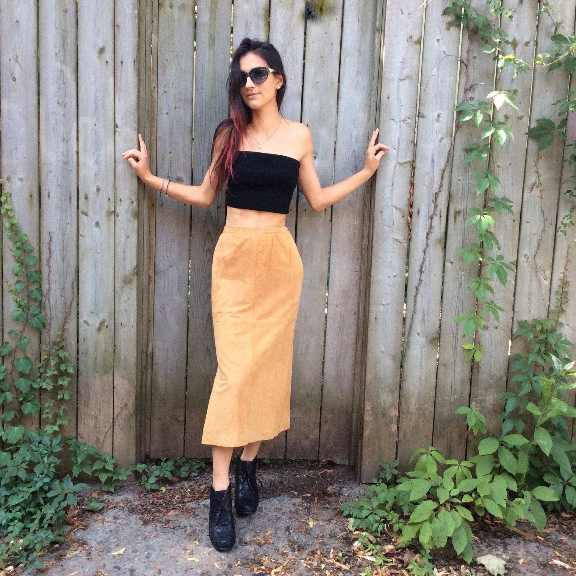 Front View 1980s Straight Cut Midi length Caramel , for sale at bohemevintage.com Montréal