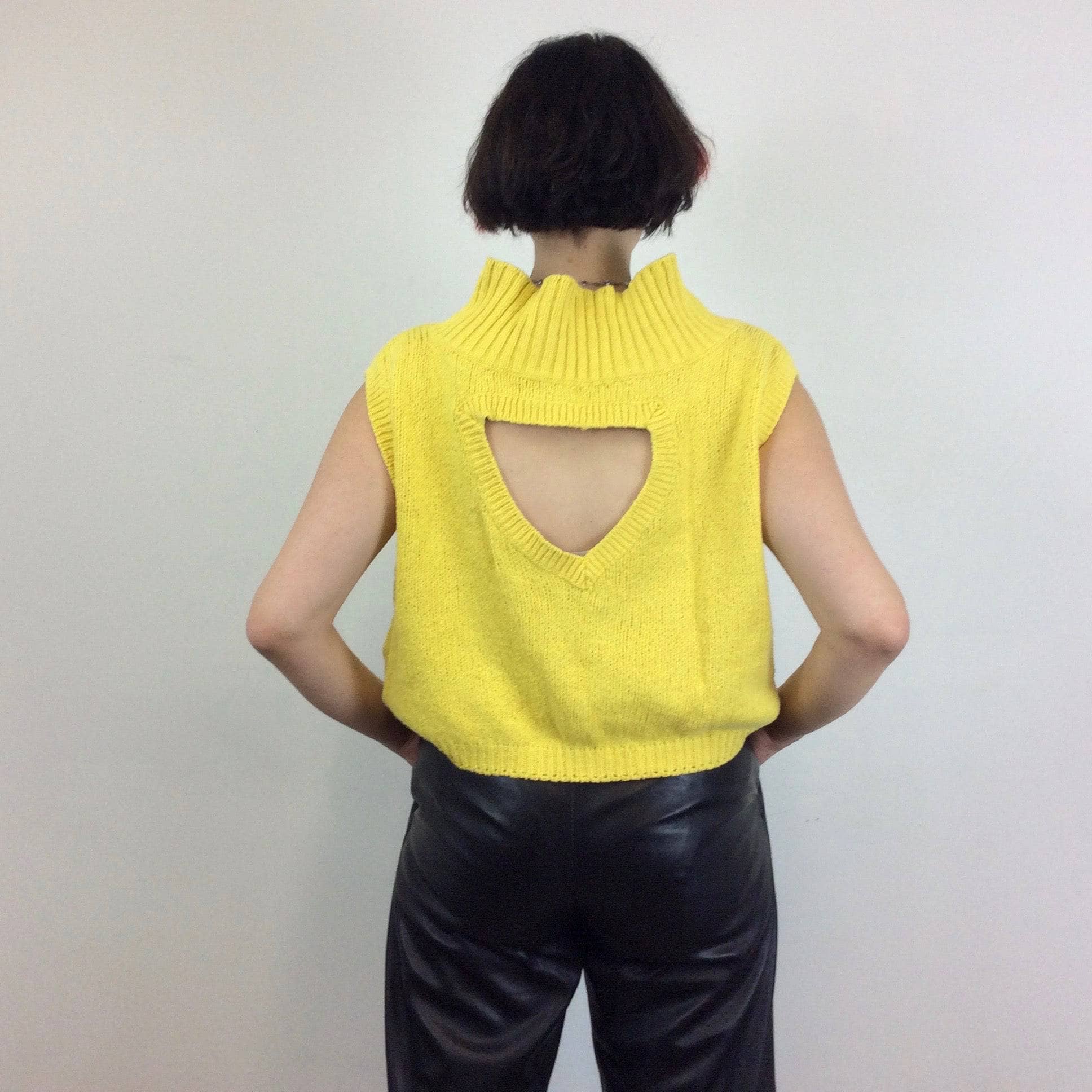 1980s Sleeveless Cropped Knitted Yellow Top with cut-out back , high collar, made in Italy, United Colors of Benetton
