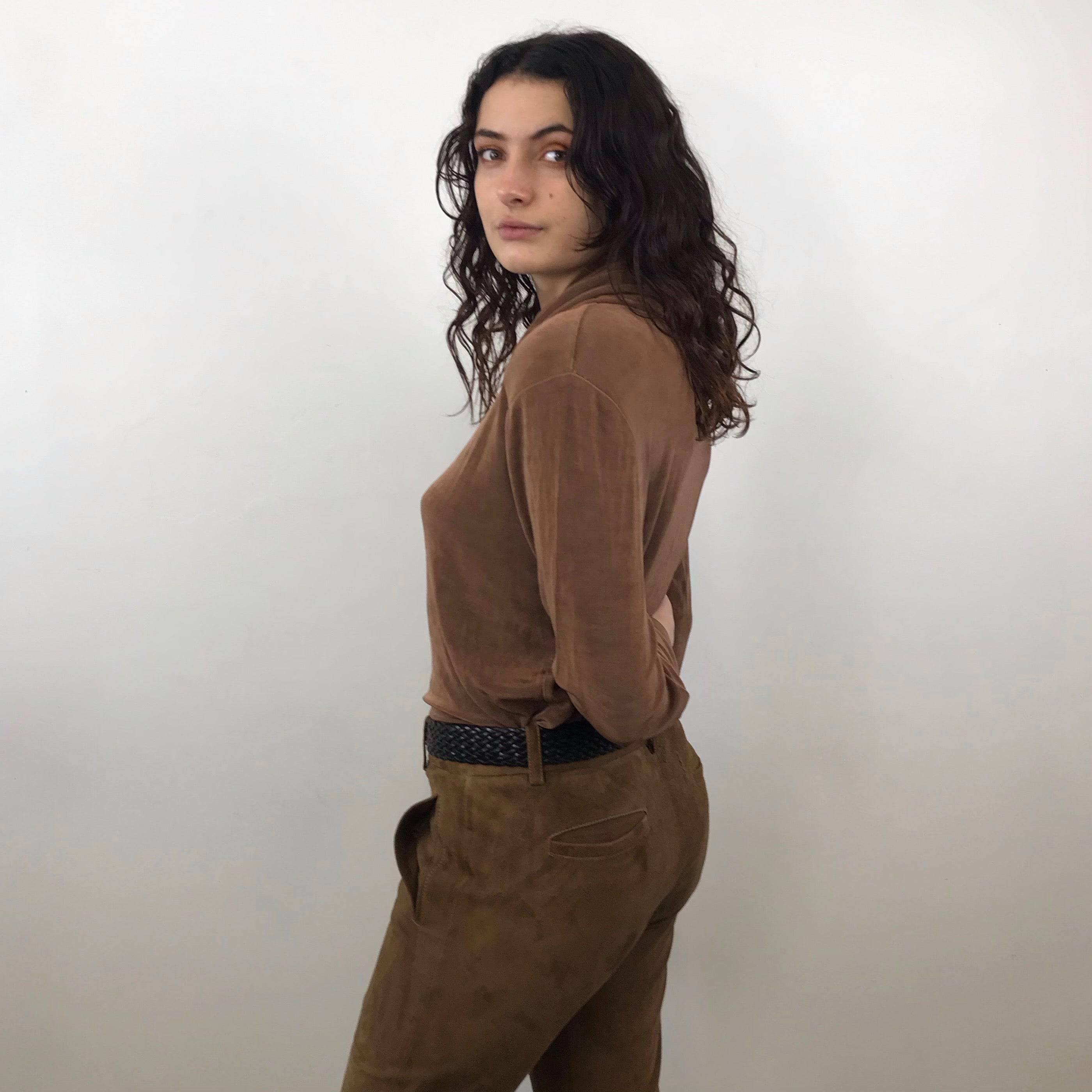 Side View of 1990s-2000s Medium Rise Tan Soft Suede Pants size Medium, sold by bohemevintage.com Montréal