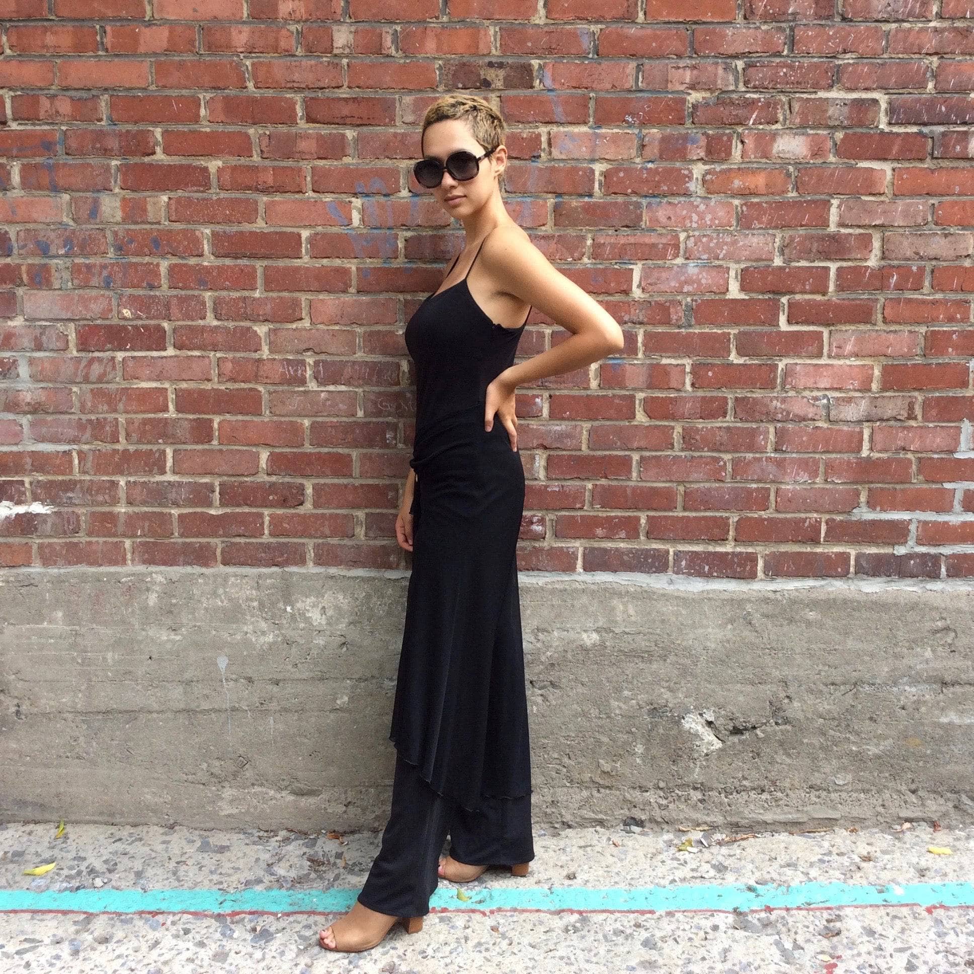 Side View of 1990s "Algo" Dressy Wide leg black jumpsuit size Medium, sold by bohemevintage.com Montreal