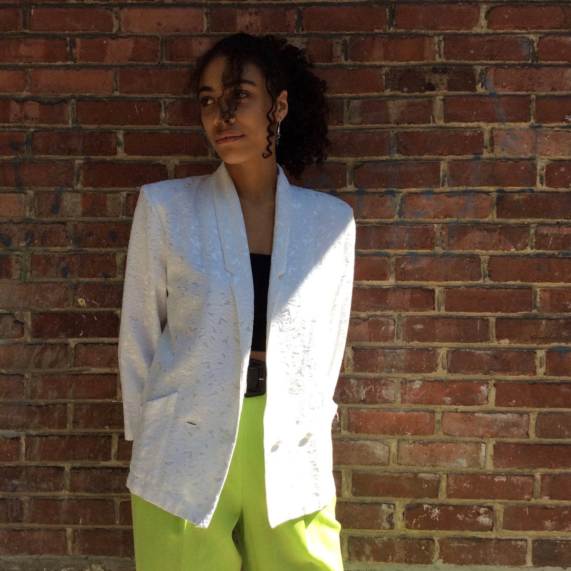 1990s White Brocade Double Breasted Blazer size Small, sold by bohemevintage.com Montreal