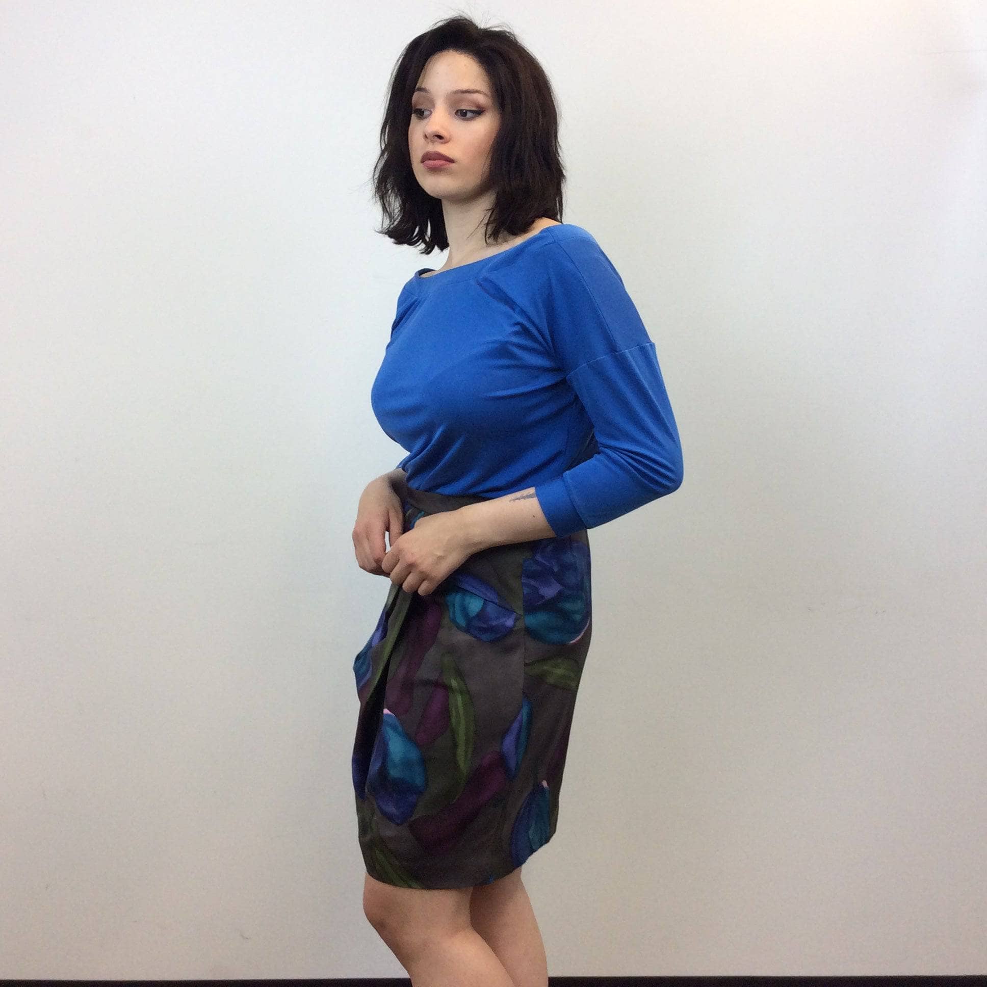 Side View of 2000s KENZO Designer Draped Floral Print Silk Skirt size Medium, sold by bohemevintage.com Montreal