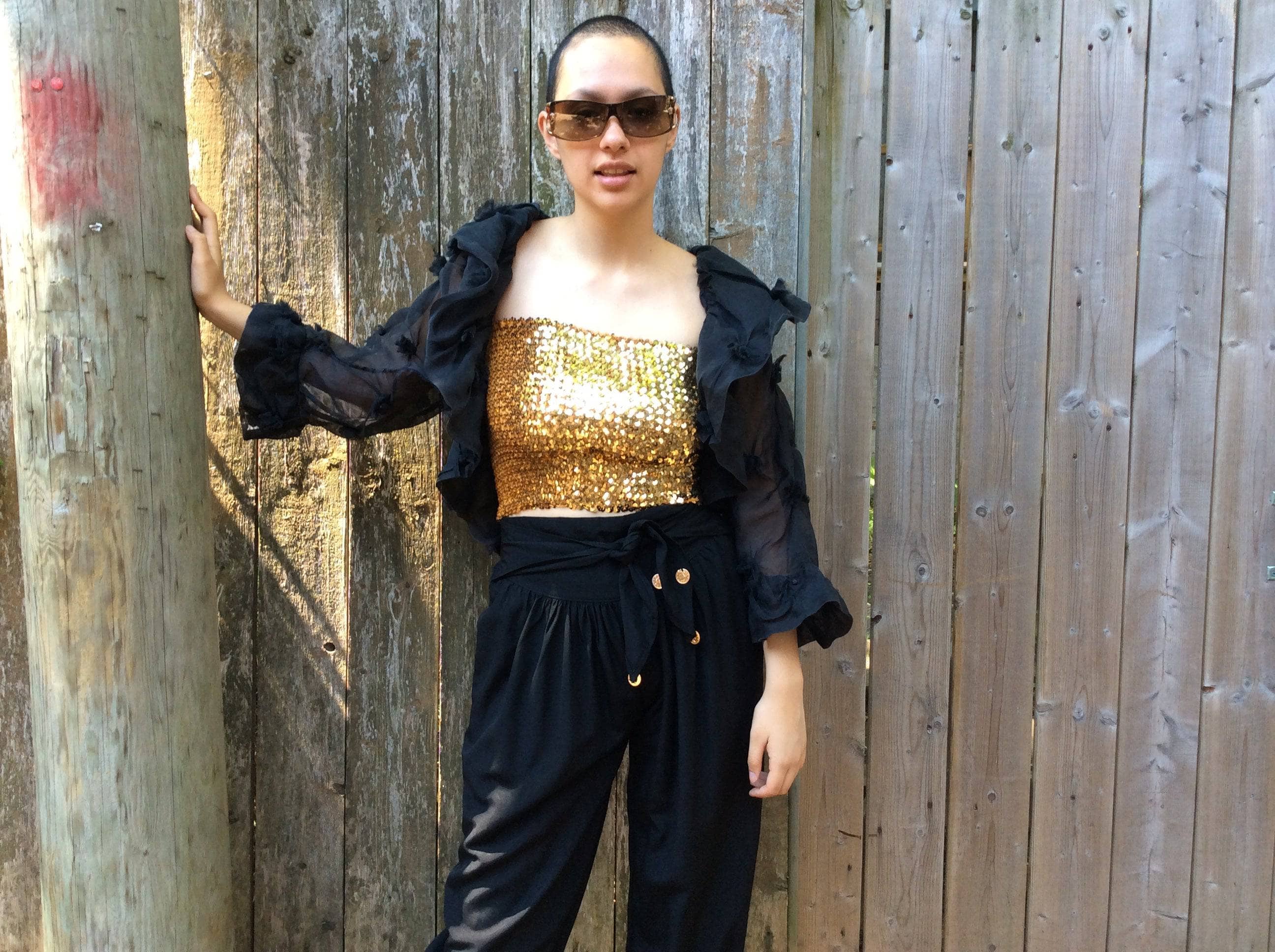 Black Silk Chiffon Bolero size Medium/Large, sold by bohemevintage.com Montréal