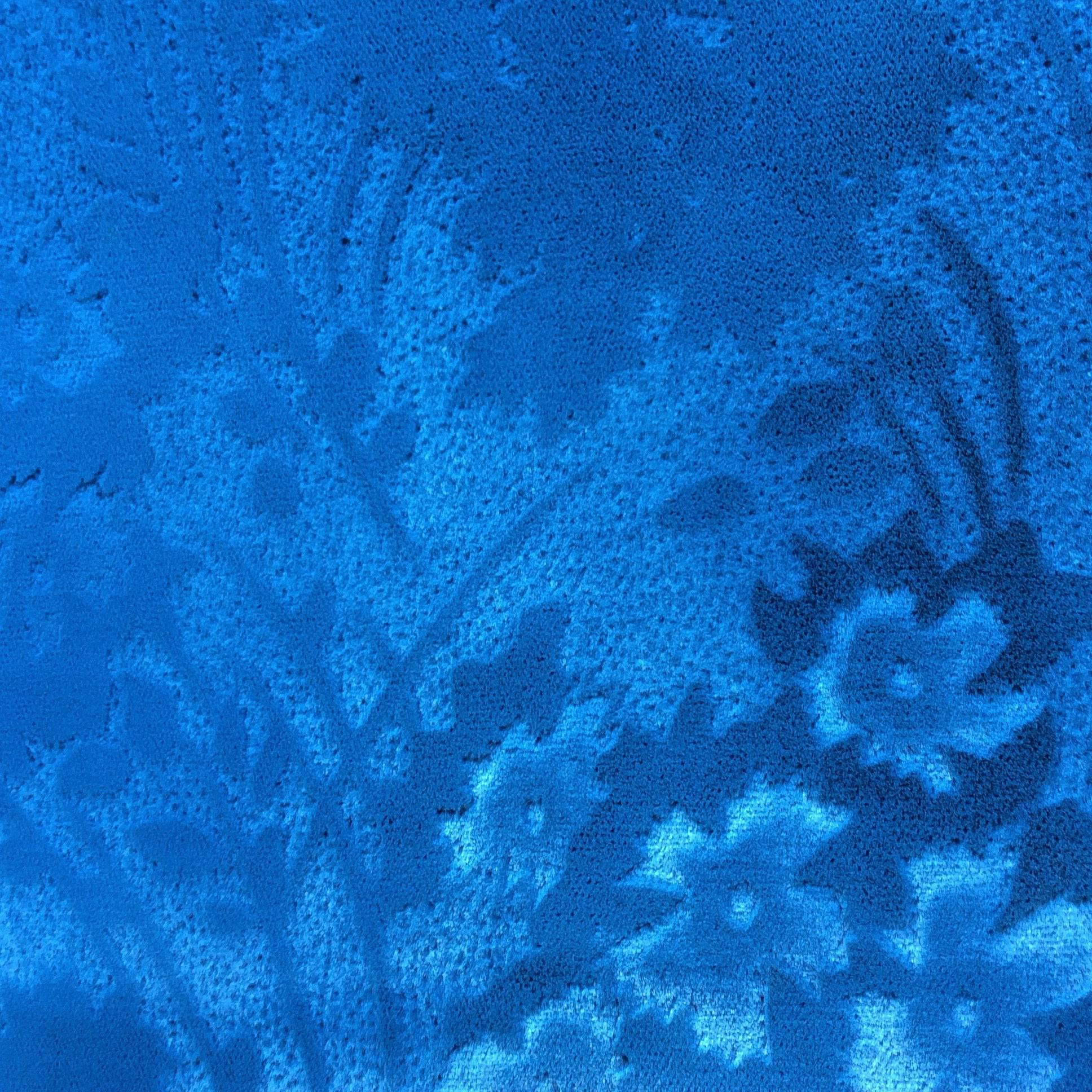 Close-up view of fabric of Blue Velvet Knee-length Cheongsam Dress Size small / Medium sold at bohemevintage.com, Montreal