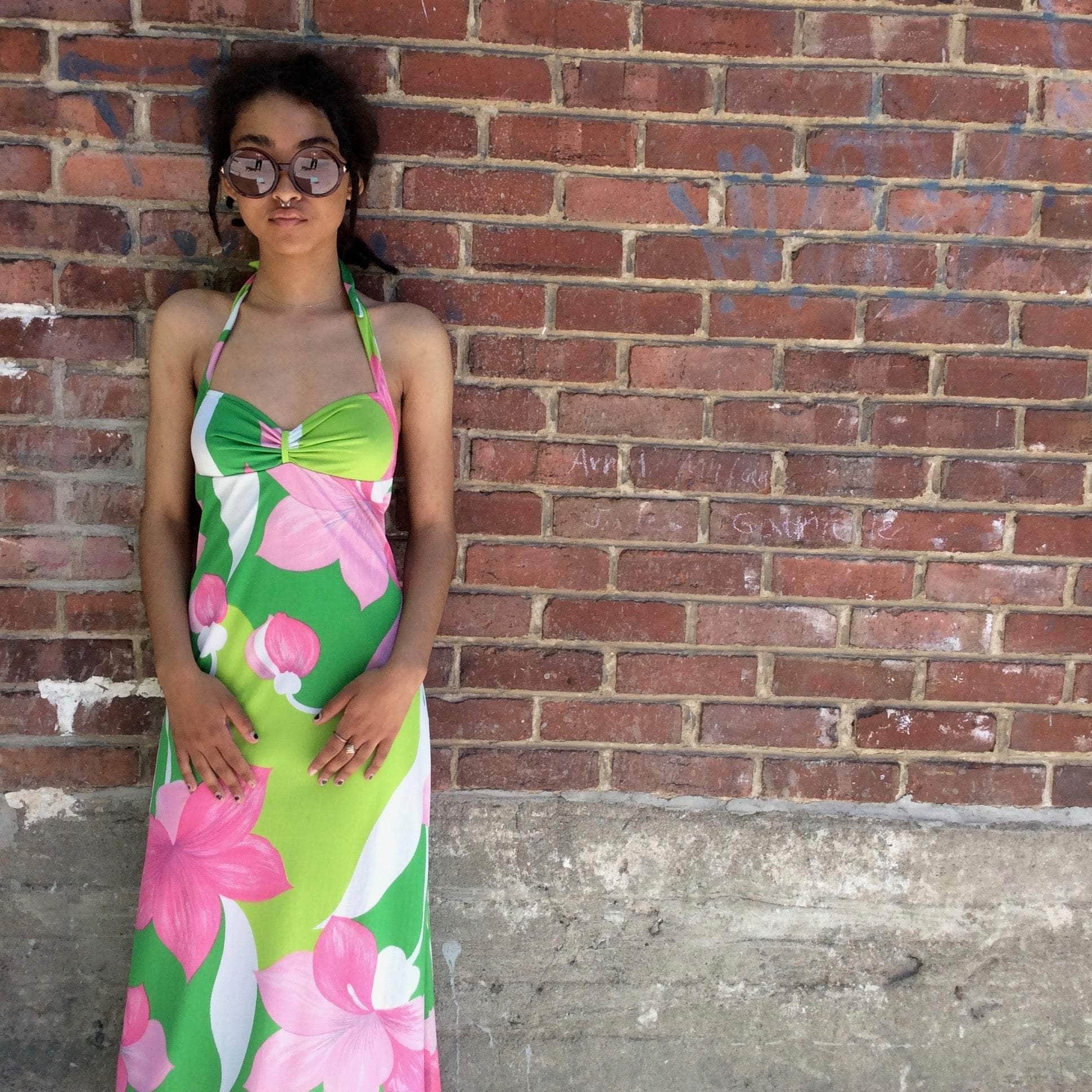 Front view of 1970s Halter Top A Line Bold Print Maxi Dress Small sold at Bohèmevintage.com Montréal