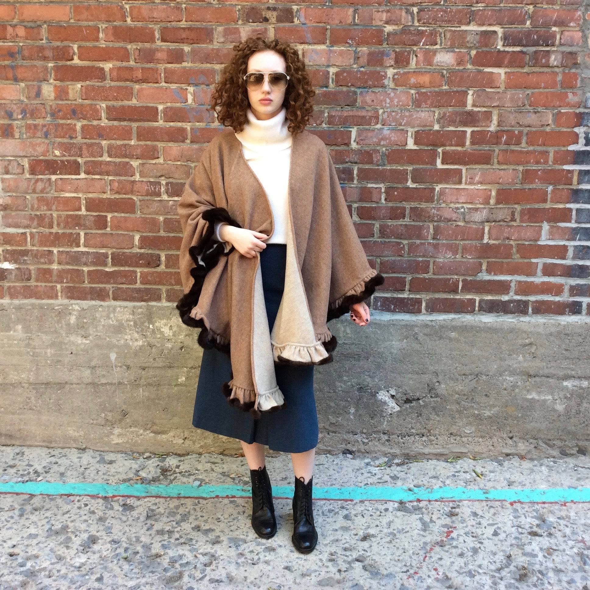 Reversible Double Knit Wool Shawl With Flounce Hem and Mink Fur Trim, sold by bohemevintage.com Montréal