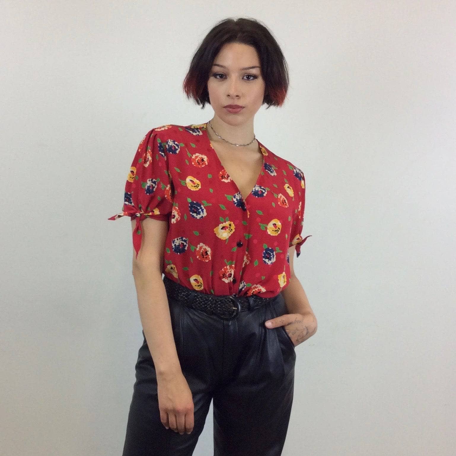 Bohème Vintage Women's Designer Tops UNGARO 1980s Short Sleeve Red Silk Blouse M