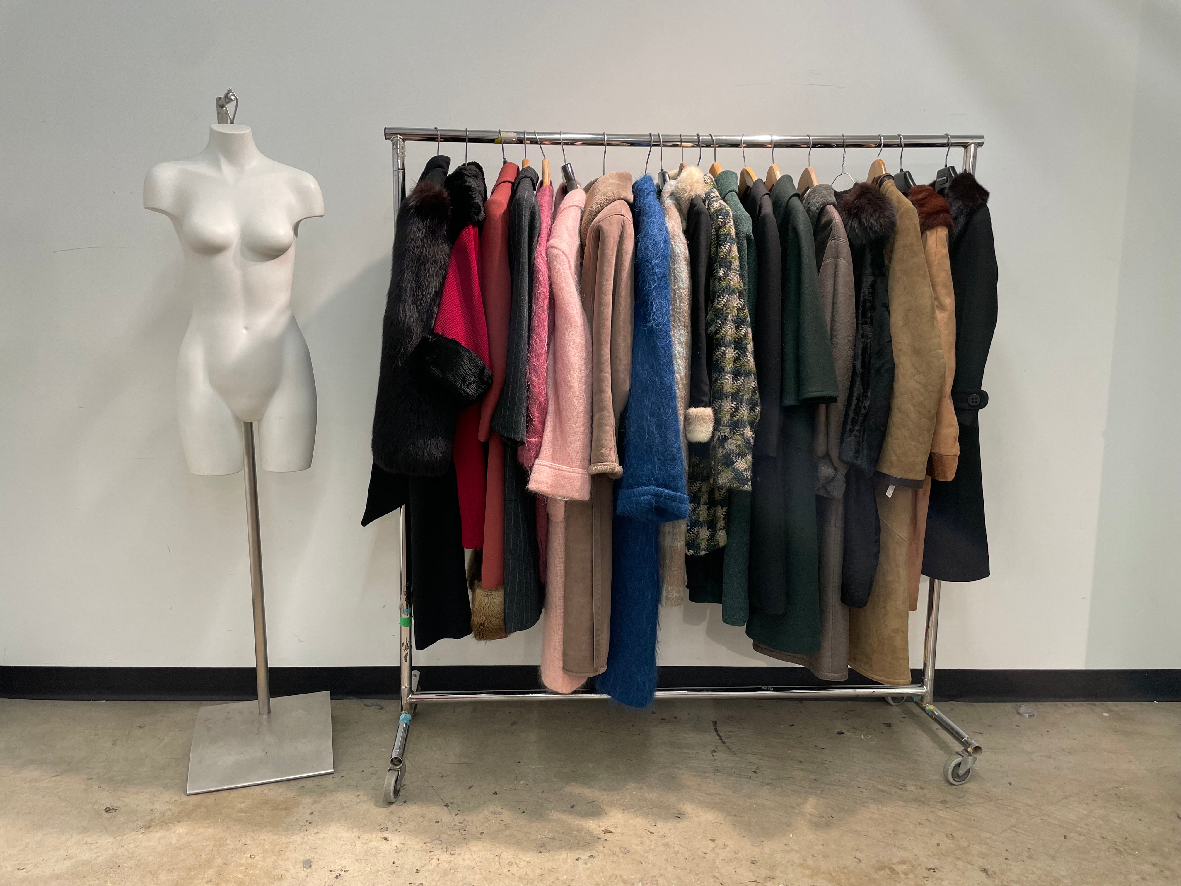 Dive into retro style with the history of vintage coats!