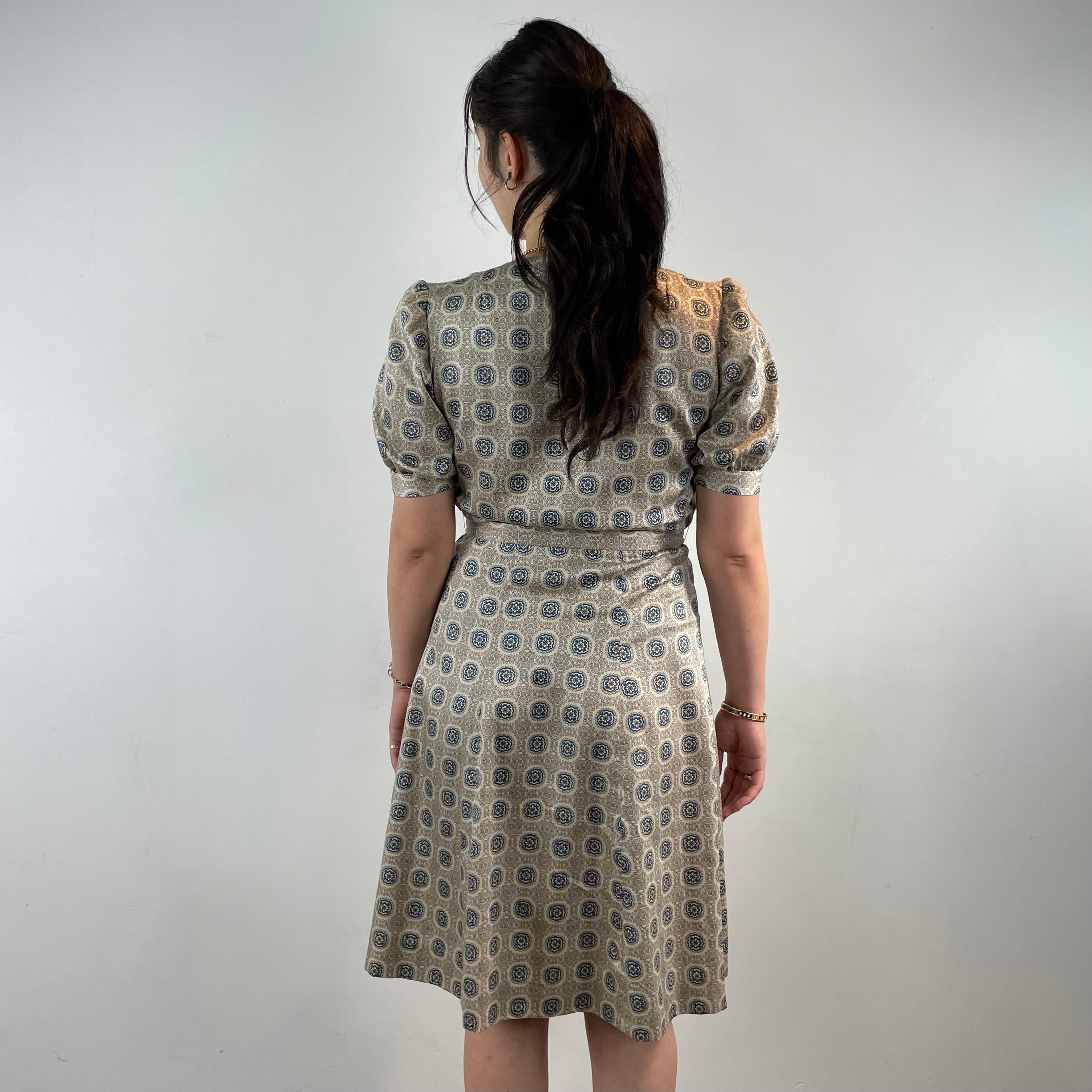 Boheme Vintage – Vintage 1950s Handmade Cotton Fit-and-Flare Dress with Wrap Bodice and Matching Belt