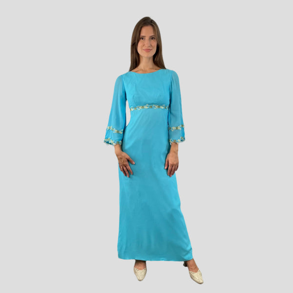 Front view of 1970s Turquoise Silk Chiffon Long-Sleeved Maxi Dress Small sold on bohemevintage.com Montreal