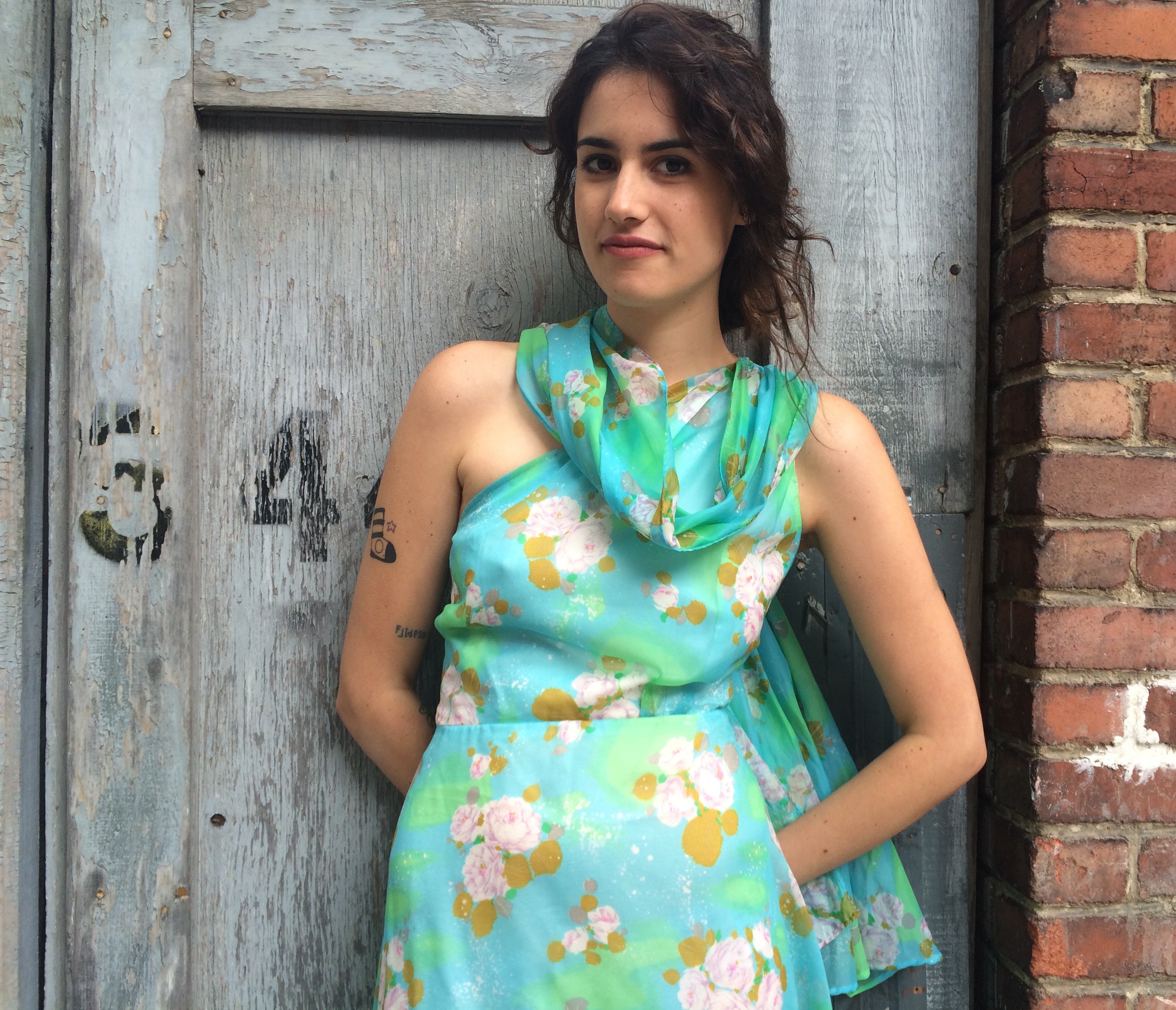 Boheme Vintage – Vintage 1970s Algo Floral Chiffon Maxi Dress with Fit-and-Flare Silhouette and Versatile Sash