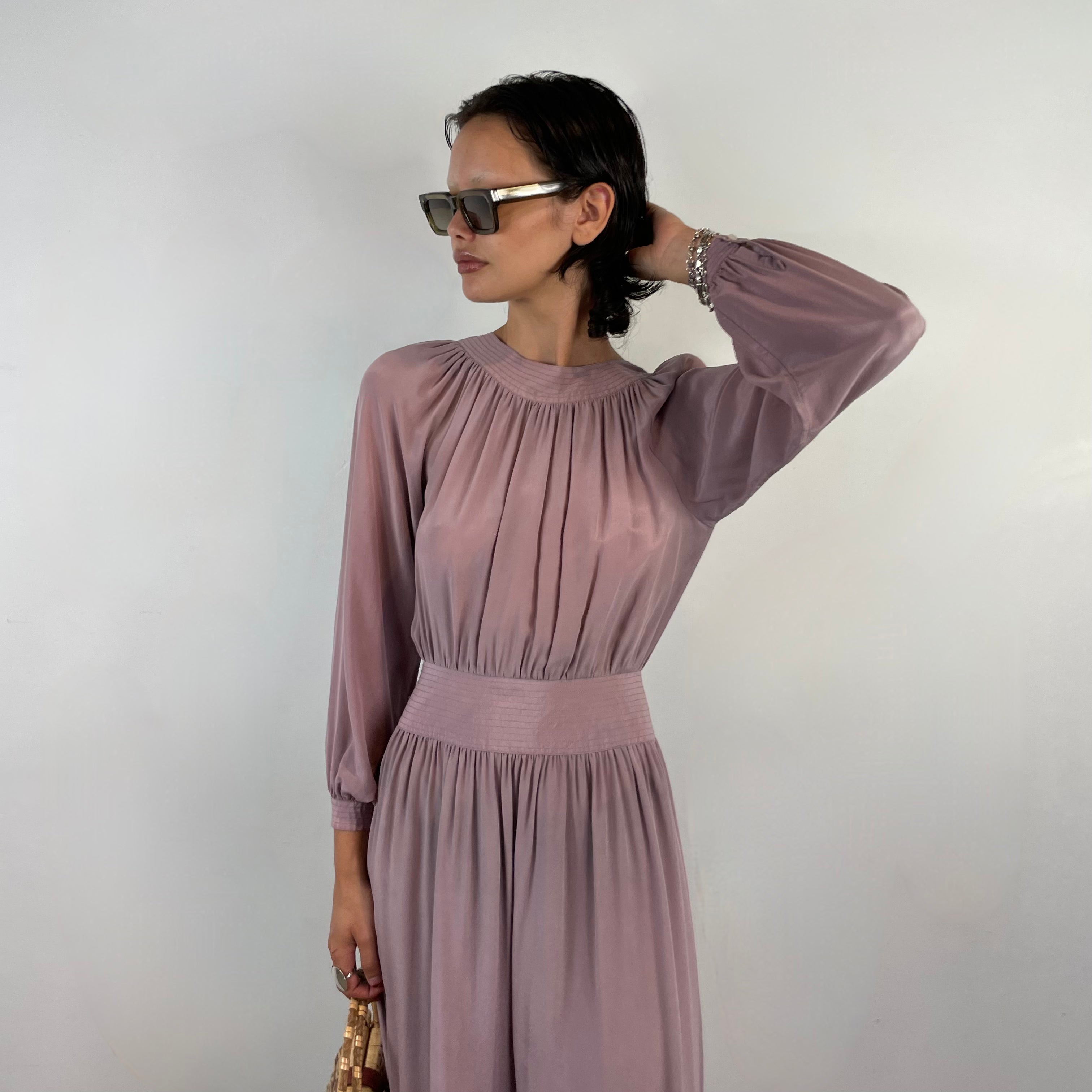 Close up front view 1970s Long Sleeved Silk Midi Dress 
Size small
Sold at bohemevintage.com 
Montréal 