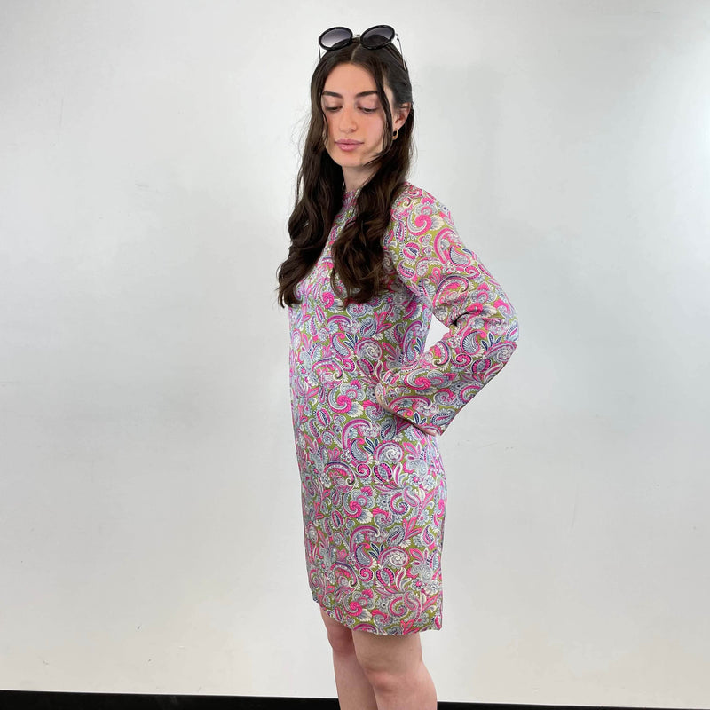 Side view of 1960s Paisley Mini Shift Dress size Medium sold at bohemevintage.com Montreal