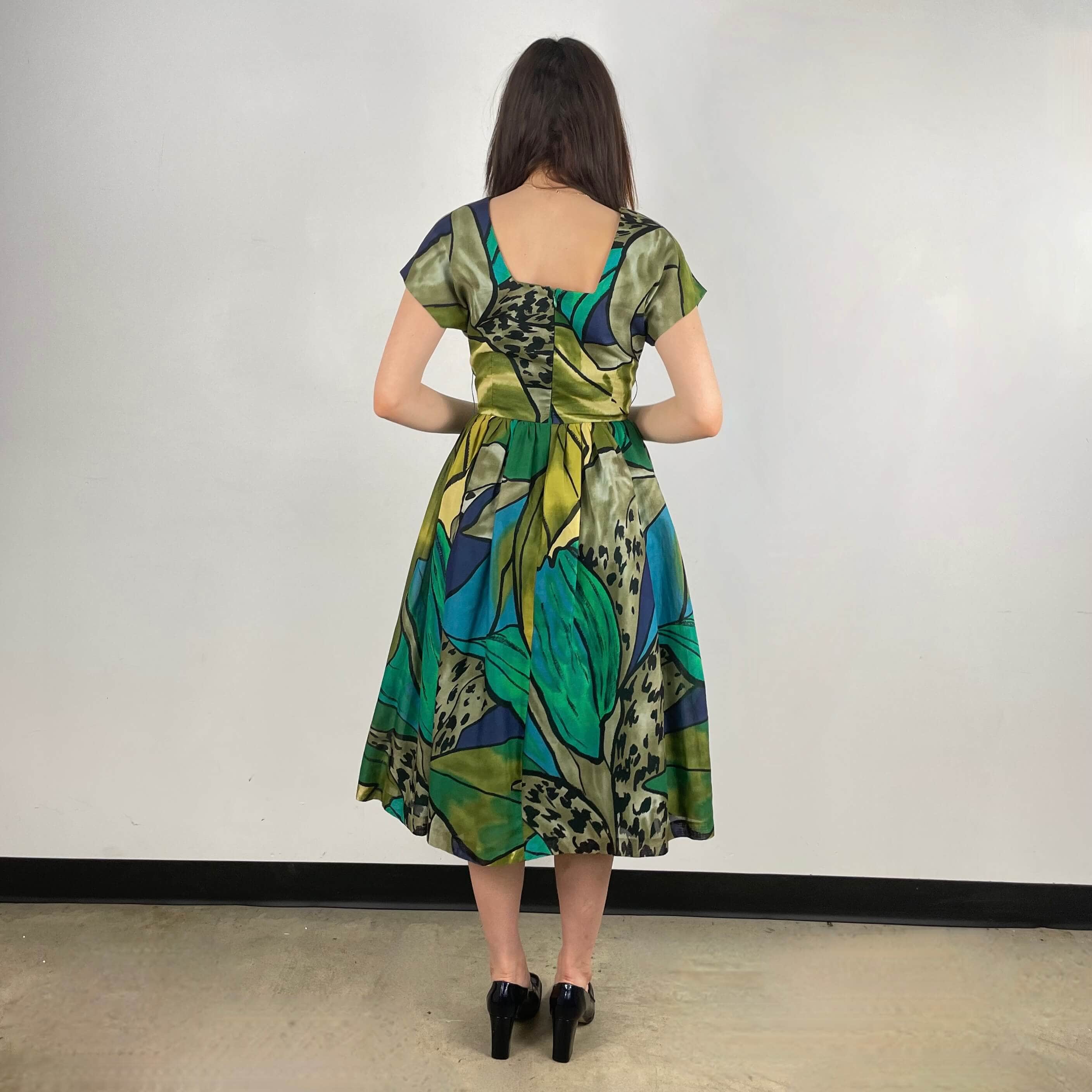 1980s Bold Print Full Skirt Midi-Dress Small