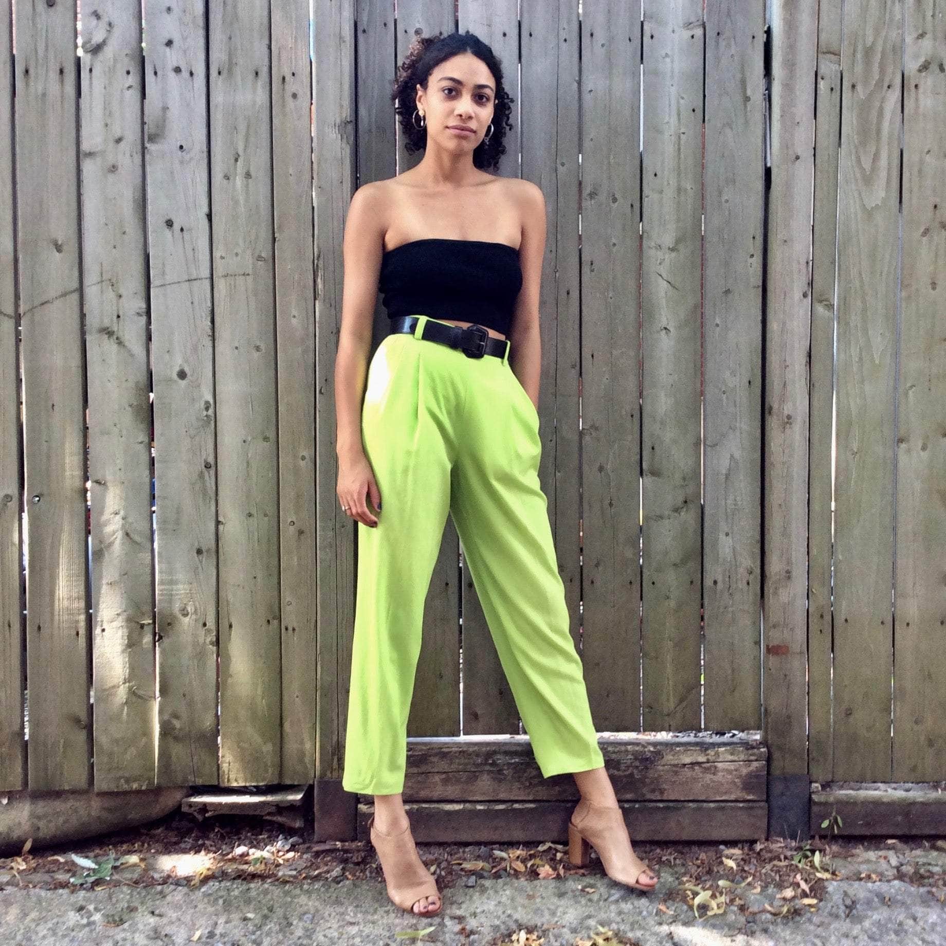 Mondi high-waist wool trousers in vibrant colour, flattering tapered fit, available at Boheme Vintage, Montreal — bohèmevintage.com