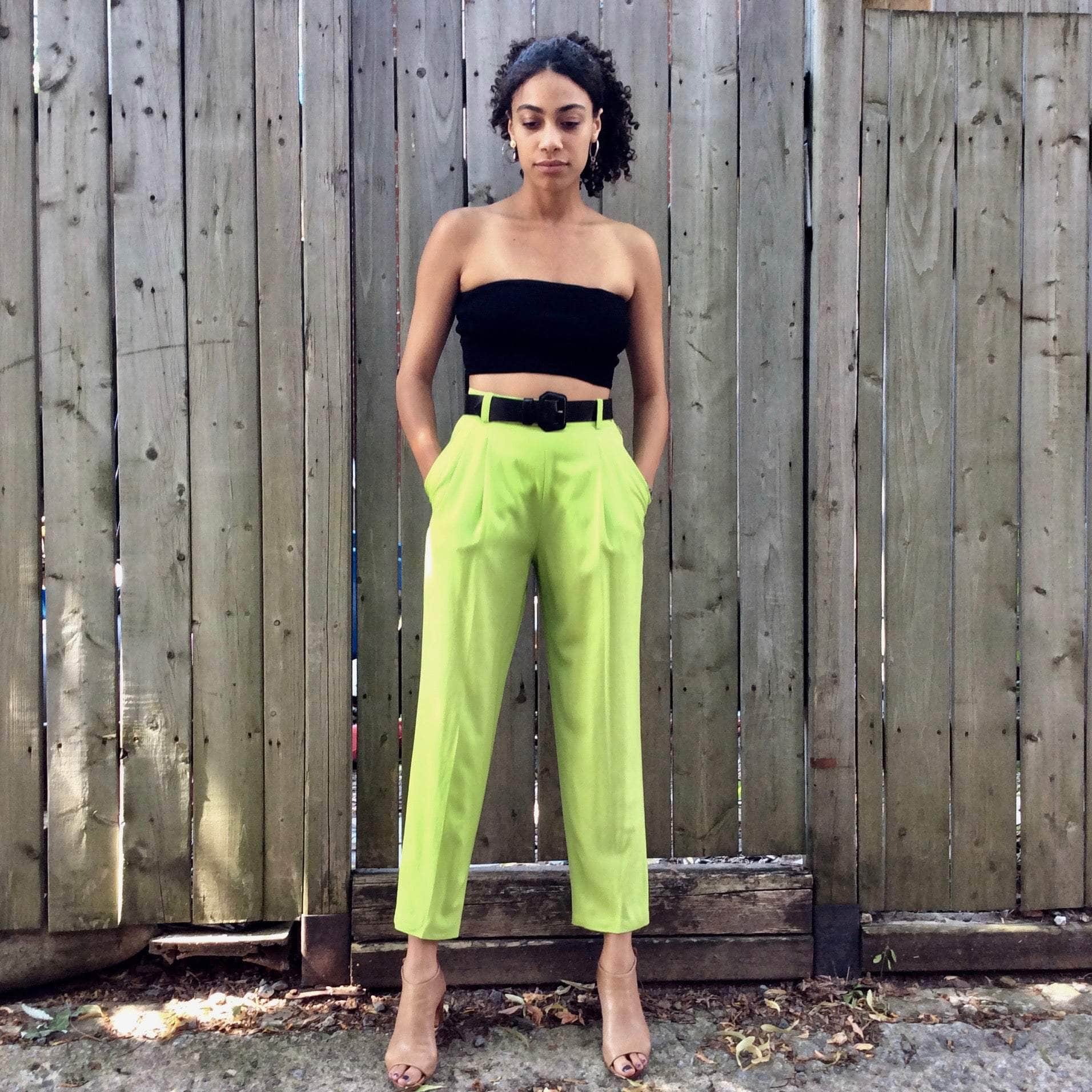 Mondi high-waist wool trousers in vibrant colour, flattering tapered fit, available at Boheme Vintage, Montreal — bohèmevintage.com