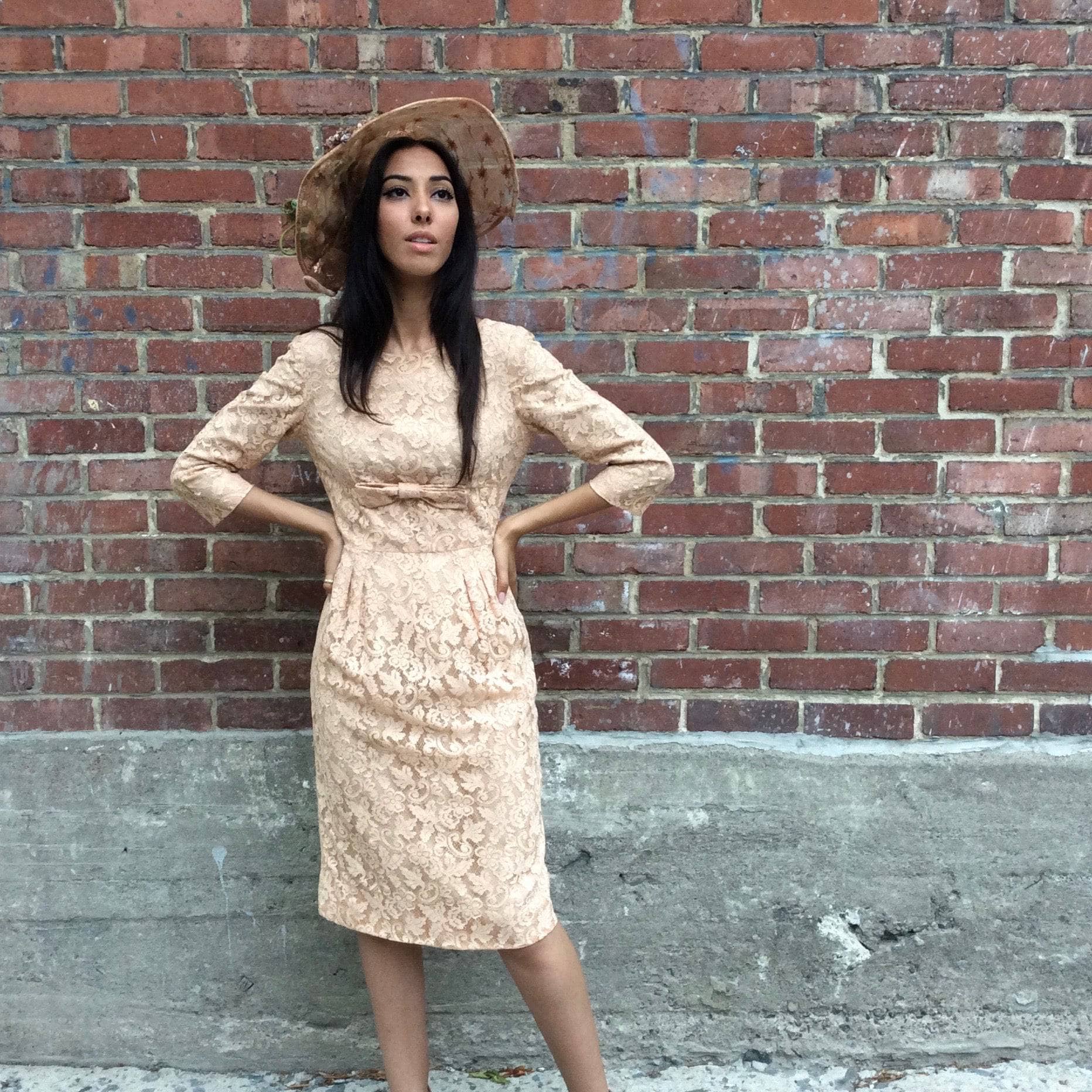 1950s/60s Nude ¾ Sleeve Lace Cocktail Dress Size Small sold by bohemevintage.com Montréal
