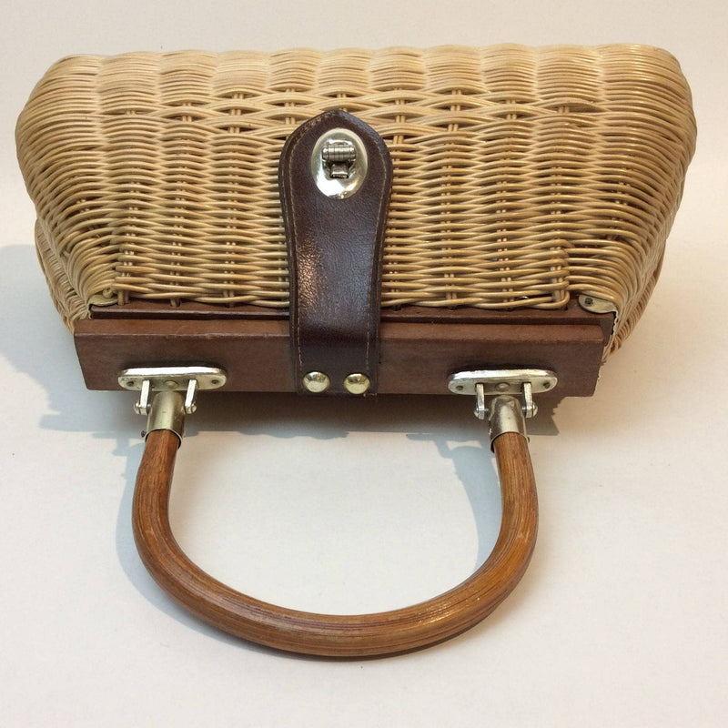 1950s-60s Wicker Handbag with Wood Frame and Handle sold by bohemevintage.com Montreal