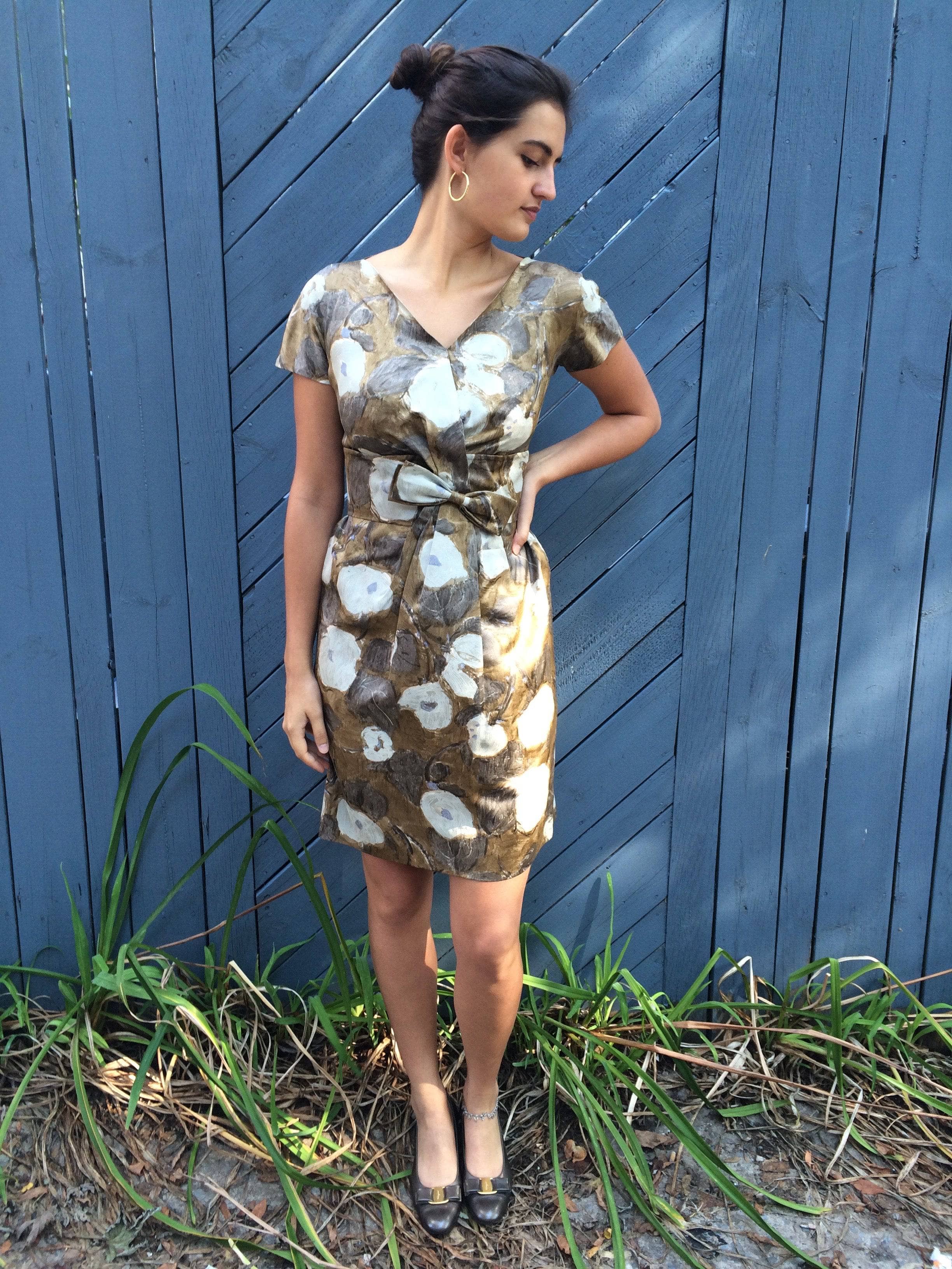 1950s Floral Print Silk Summer Cocktail Dress Size Small sold by bohemevintage.com Montreal 