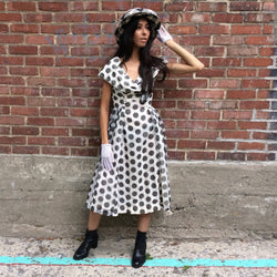 1950s Polka Dot Full skirt Midi Dress Size Small Sold at bohemevintage.com Montréal