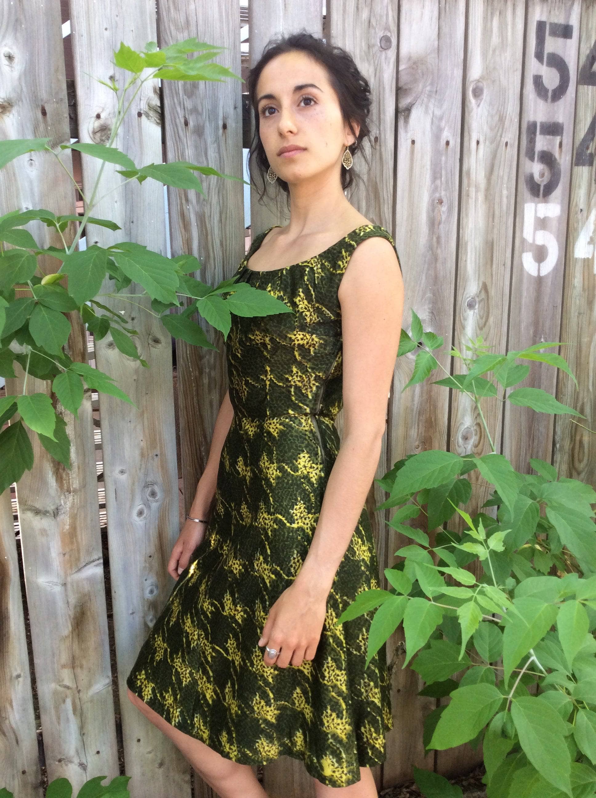 Side View of 1950s Satin Houndstooth Print Petite Cocktail Dress Small/ExtraSmall Sold at bohemevintage.com Montréal