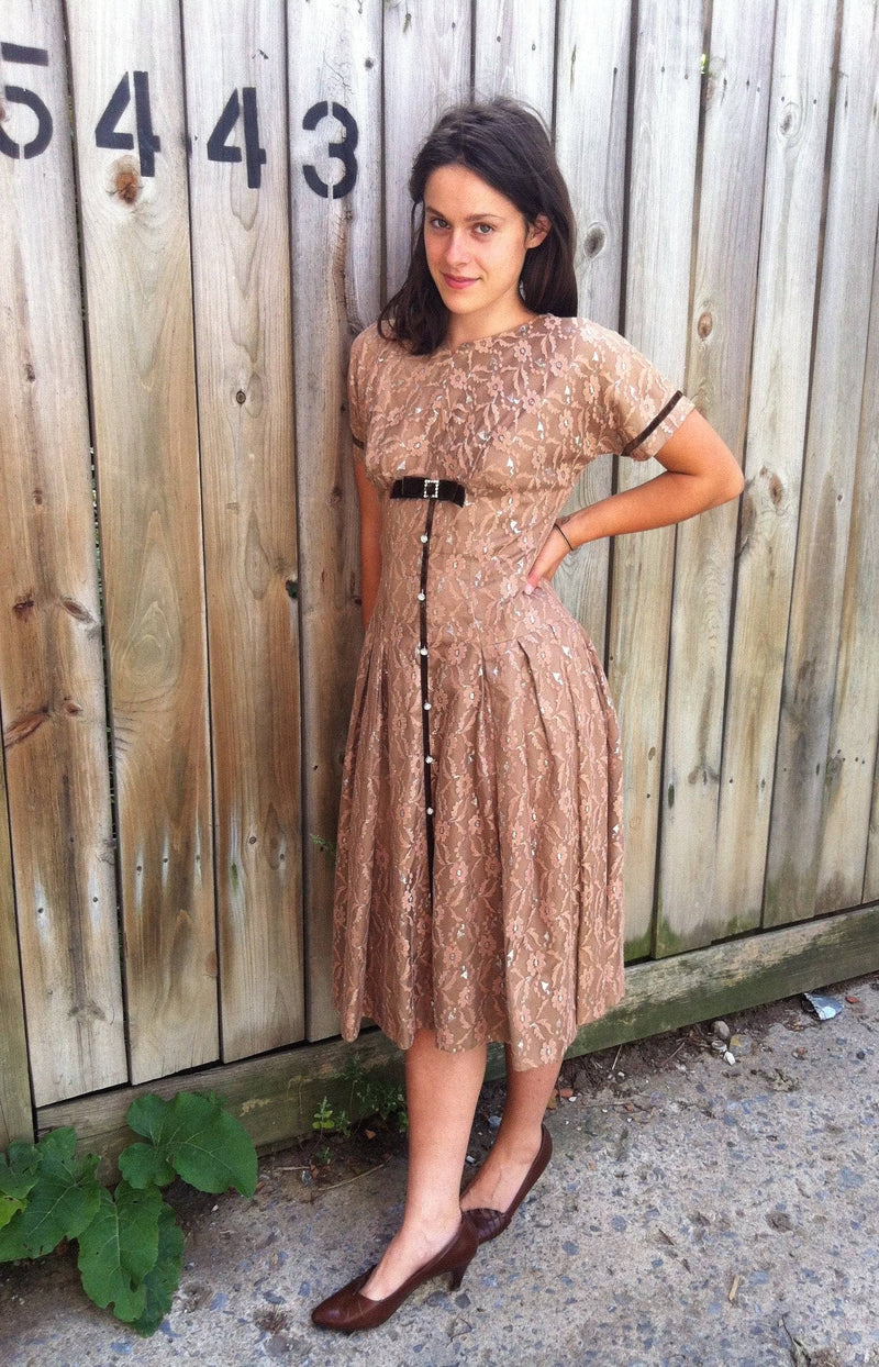 1950s Short Sleeve Latte Colour Lace Midi Dress Size Small sold by bohemevintage.com Montreal 