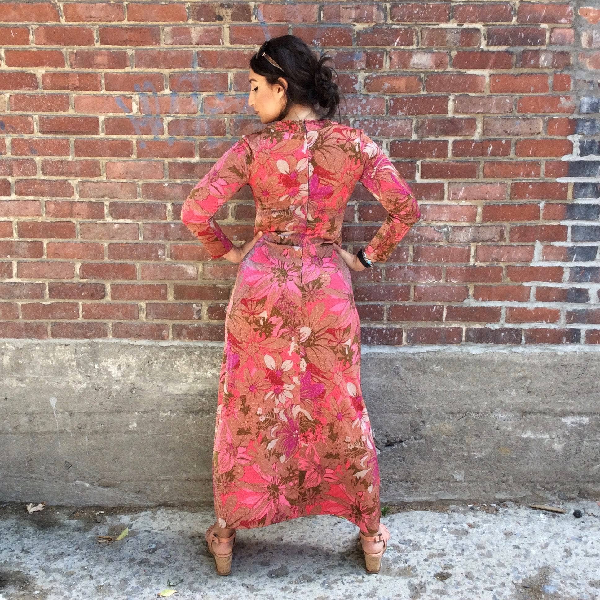 Back View of 1960s "Hilde Originals Montréal" Long Sleeve Boho Chic Maxi Dress. Sold by bohemevintage.com Montréal