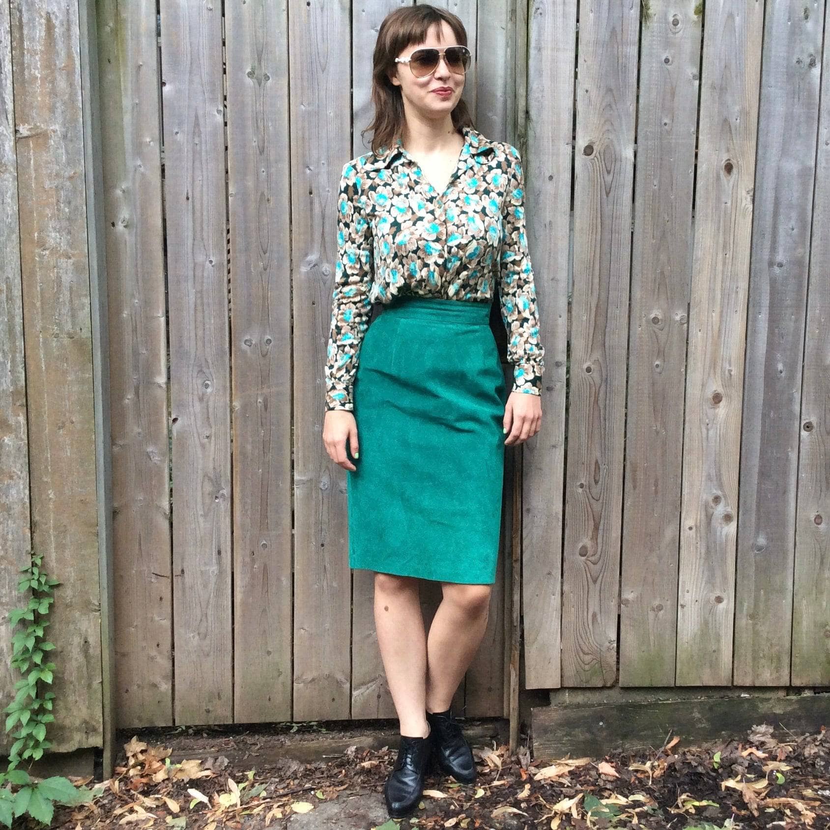 1960s-70s Aqua Floral Print Jersey Blouse Size Medium-Large sold by Boheme Vintage Montreal